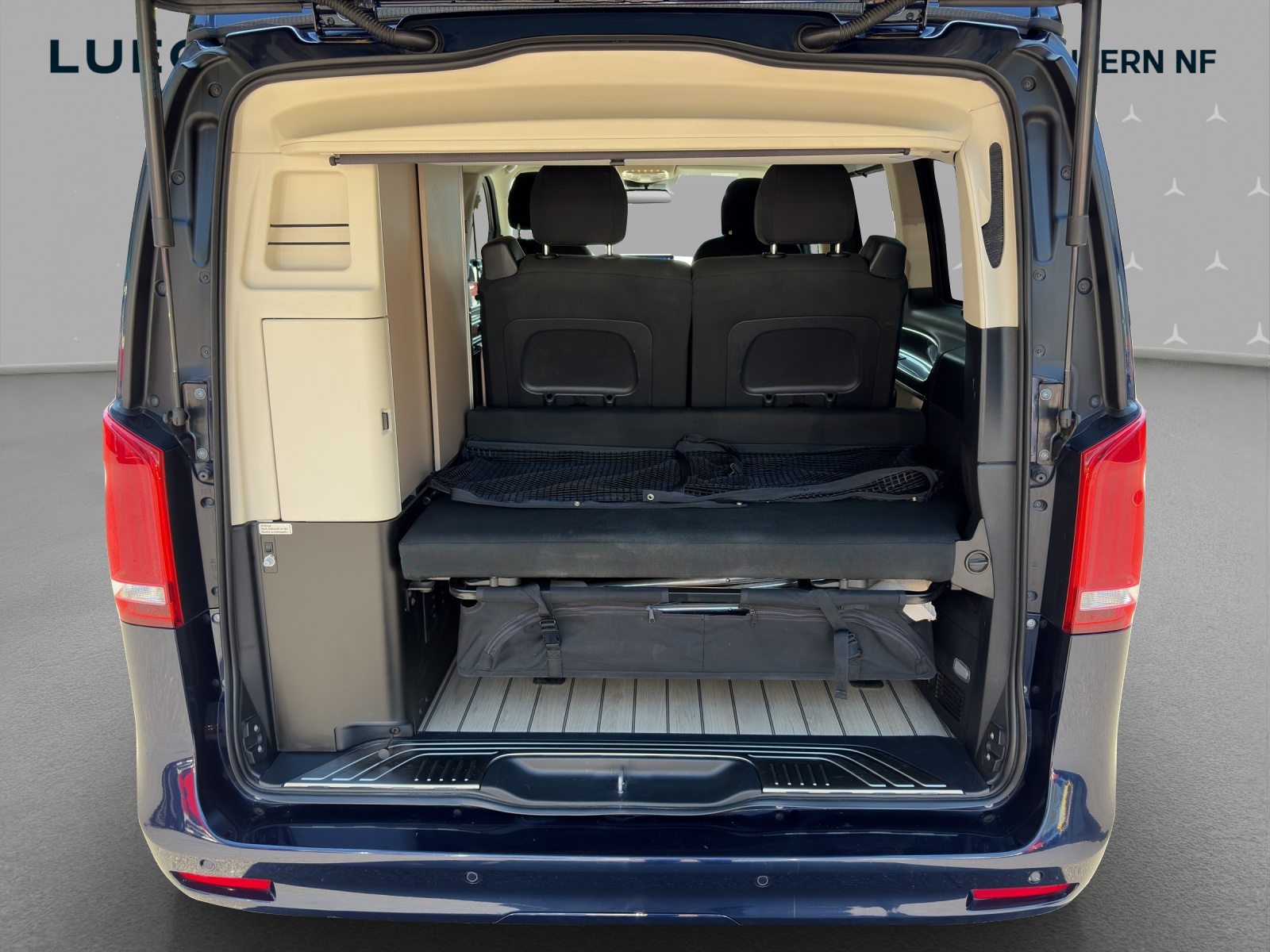 MERCEDES-BENZ Marco Polo 250 d 4M Automat-image-13