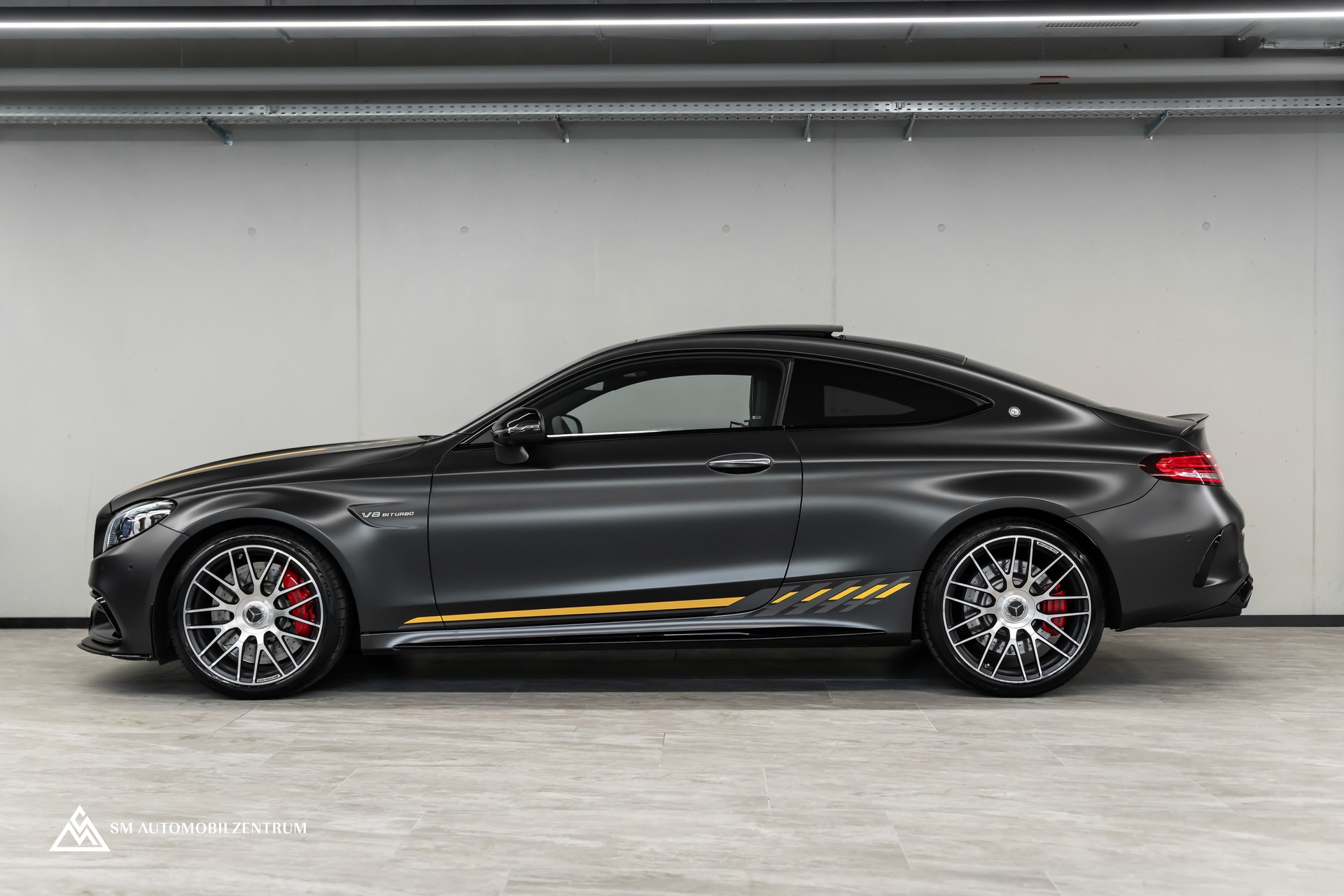 MERCEDES-BENZ C 63 S AMG Coupé / 1 of 499 / Final Edition / Designo magno / Aero-image-1