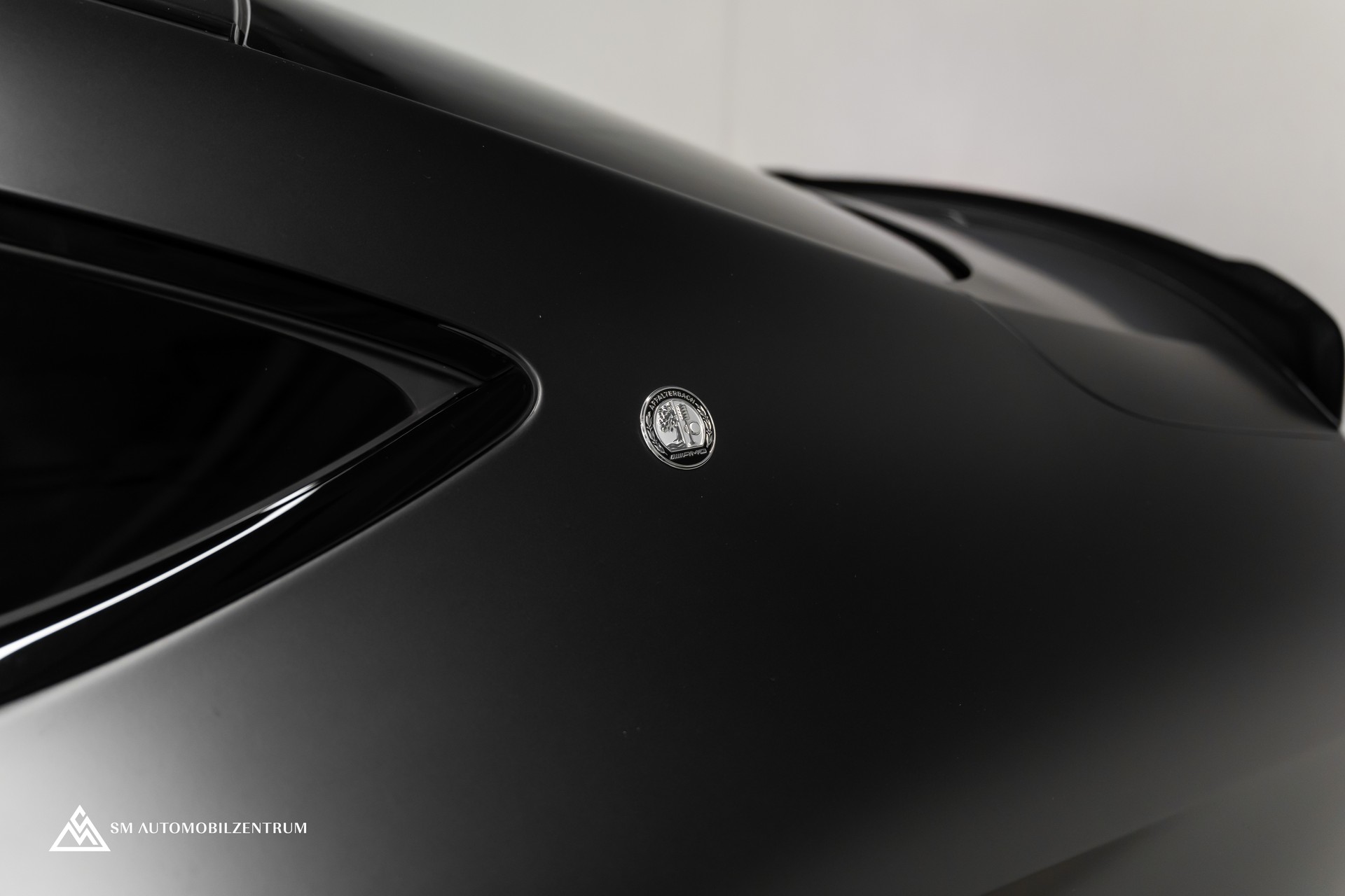 MERCEDES-BENZ C 63 S AMG Coupé / 1 of 499 / Final Edition / Designo magno / Aero-image-5