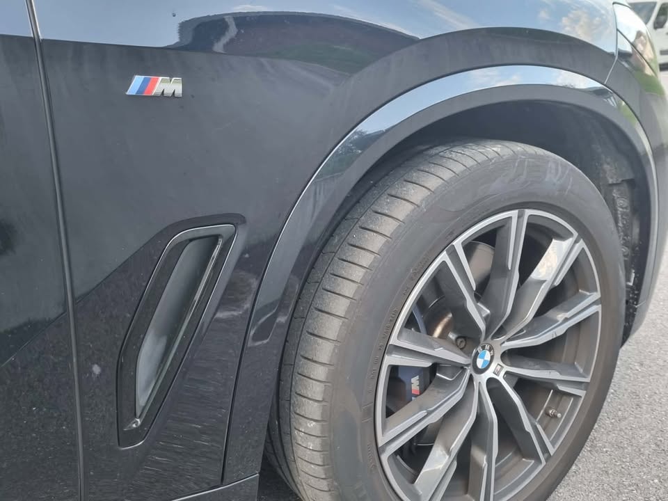 BMW X5 xDrive 40i M Sport Steptronic-image-15