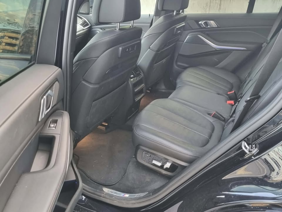 BMW X5 xDrive 40i M Sport Steptronic-image-11
