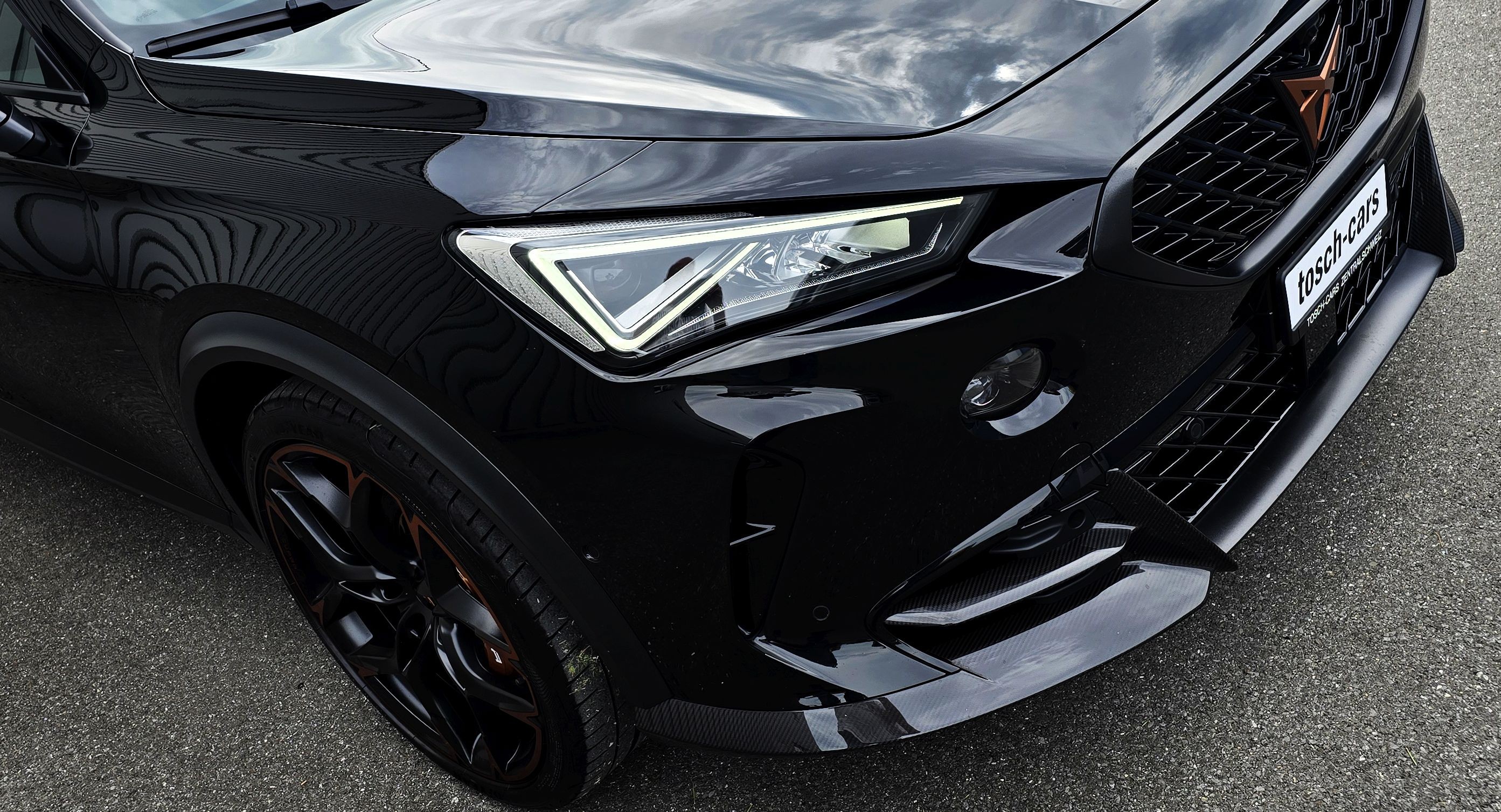 Car photo