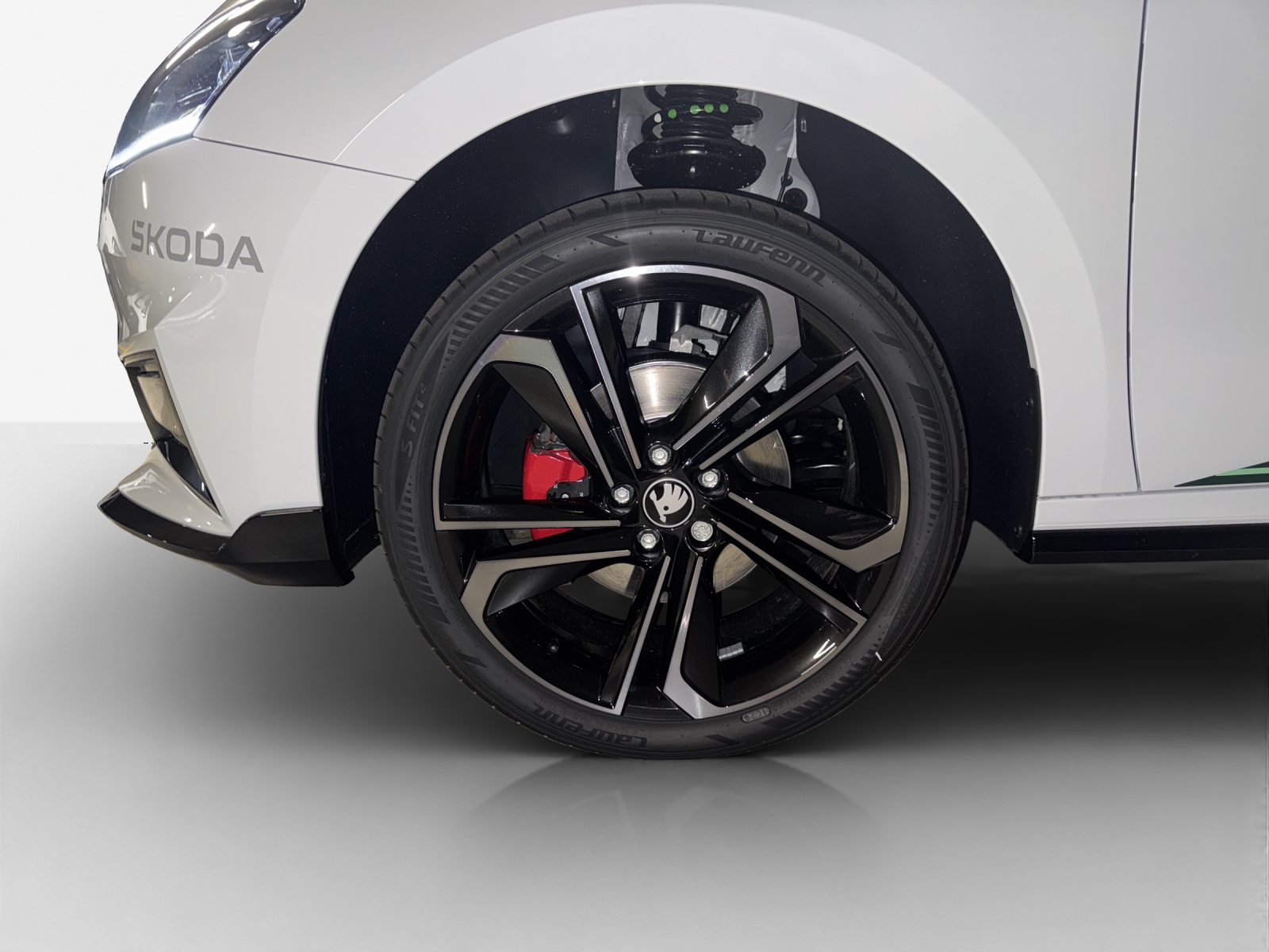 SKODA Fabia ME 1.5 TSI-image-13
