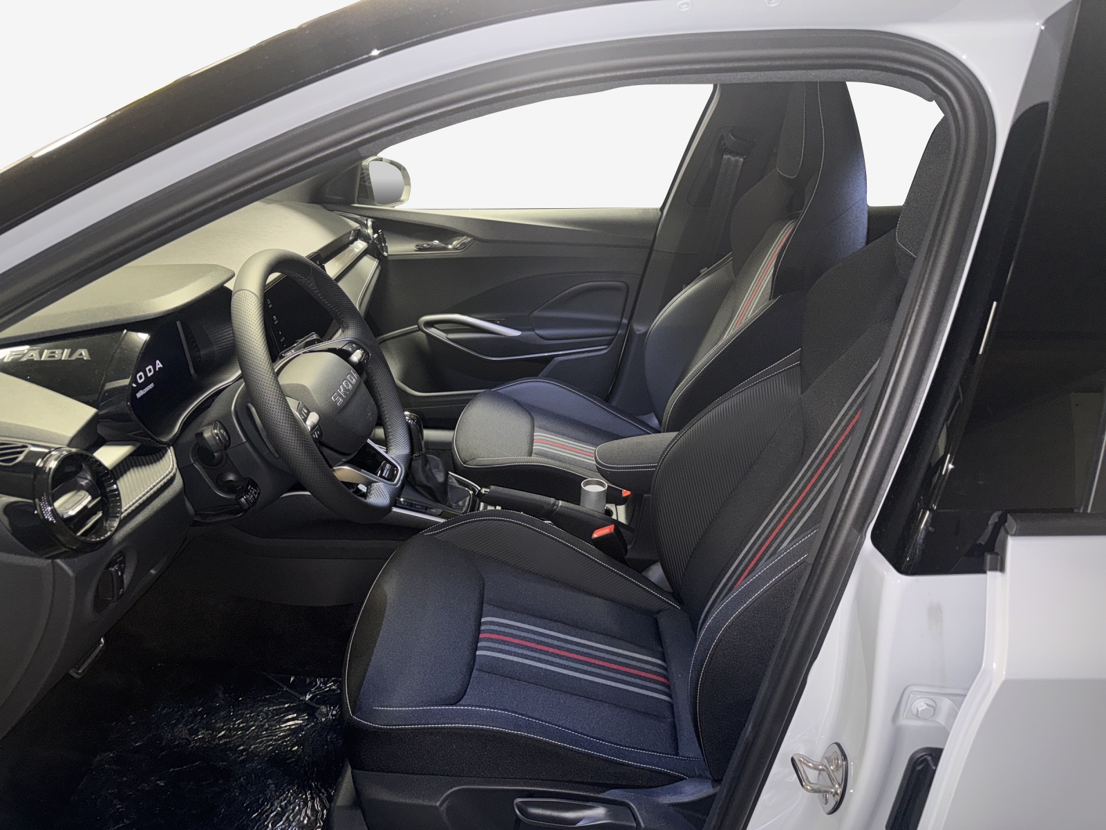 SKODA Fabia ME 1.5 TSI-image-8