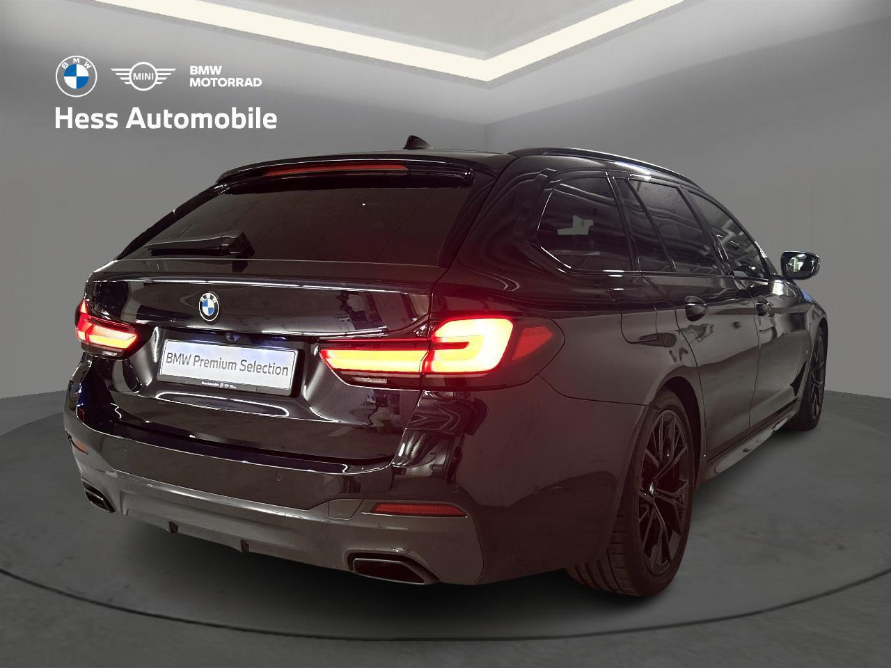 BMW 530d xDrive Touring M Sport-image-2