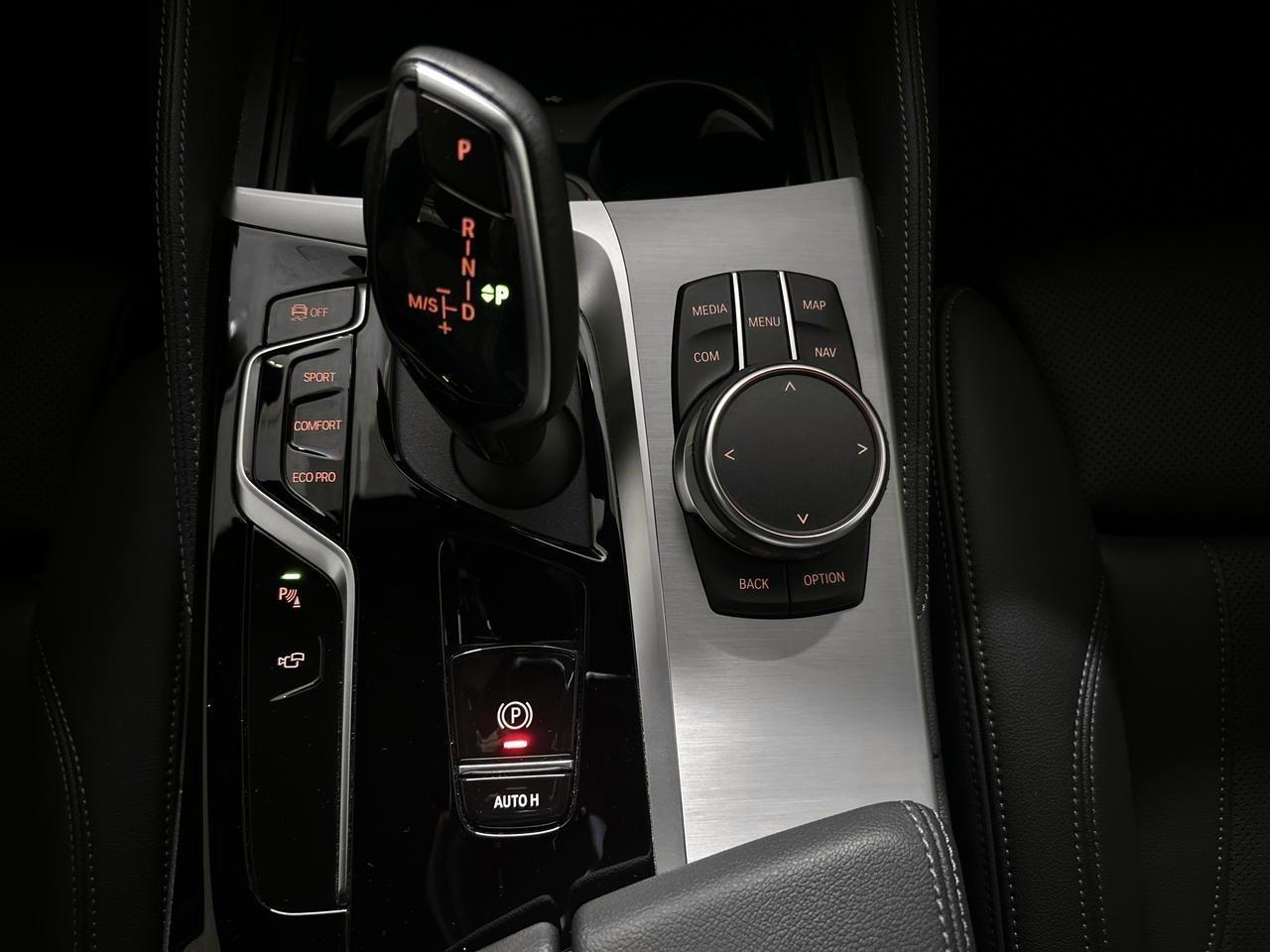BMW 530d xDrive Touring M Sport-image-25