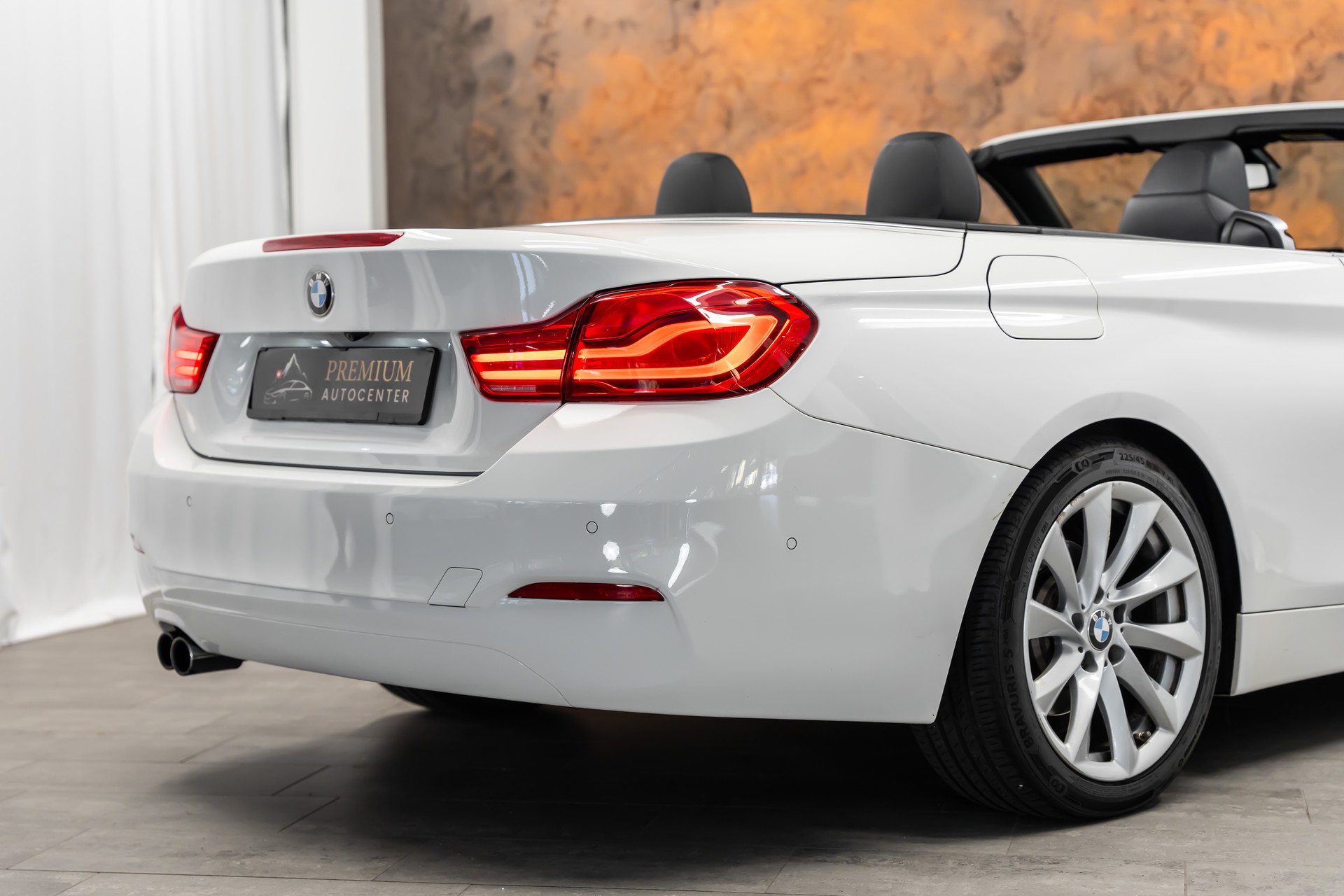 BMW 420i Cabriolet Steptronic *CH Fahrzeug*Fahrassist*Leder*Sportsitze*-image-9