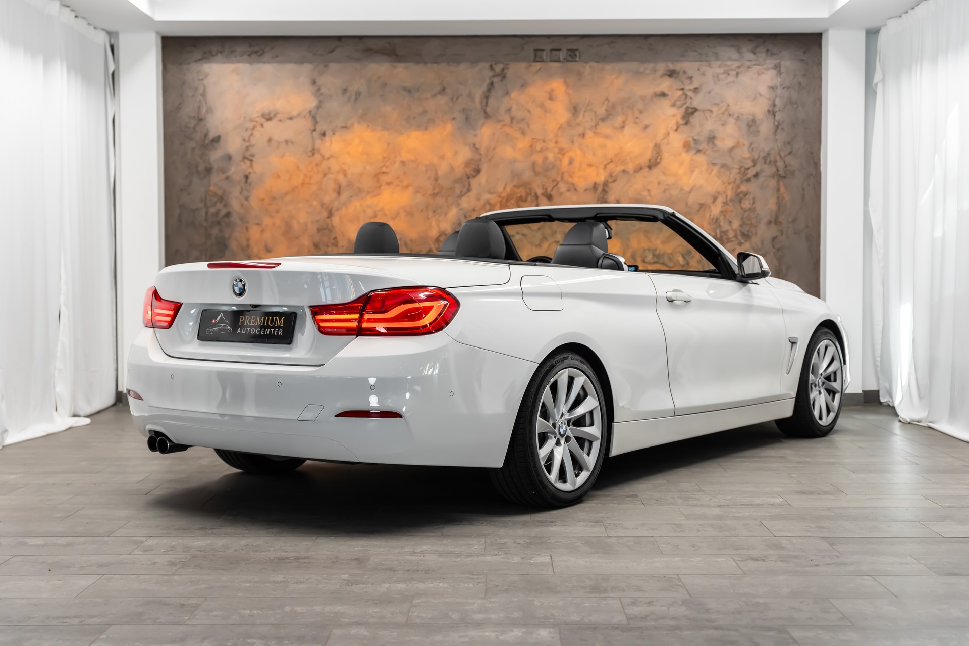 BMW 420i Cabriolet Steptronic *CH Fahrzeug*Fahrassist*Leder*Sportsitze*-image-8