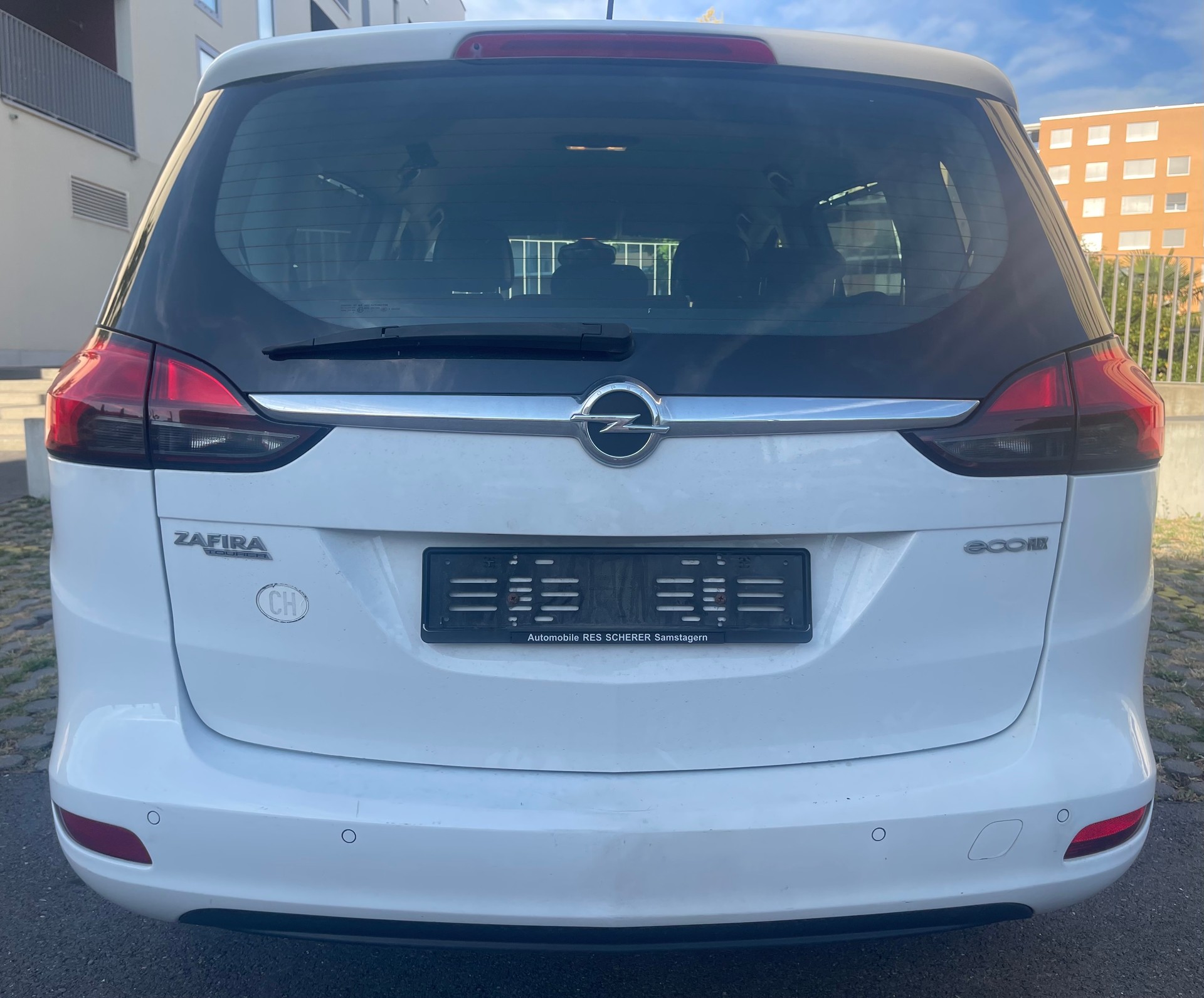 OPEL Zafira Tourer 1.4i 16V Active Edition-image-3