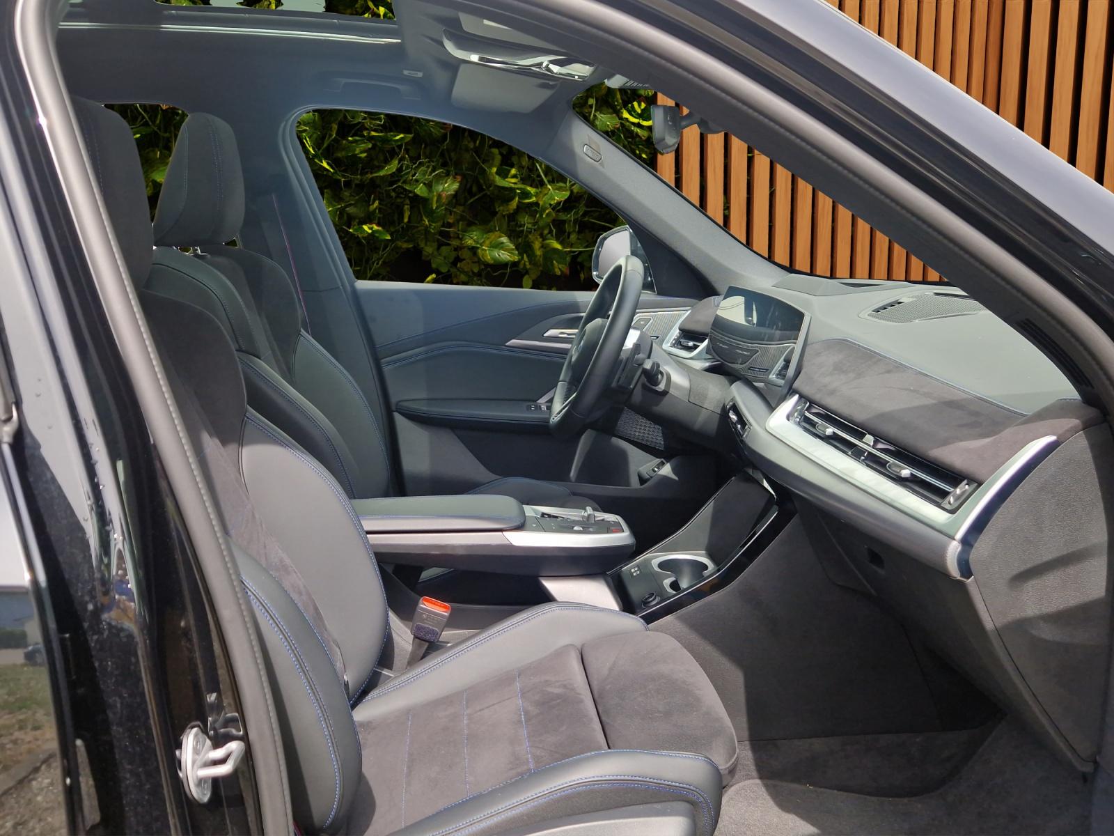 BMW X1 xDrive 30e M Sport Pro (CH)-image-10