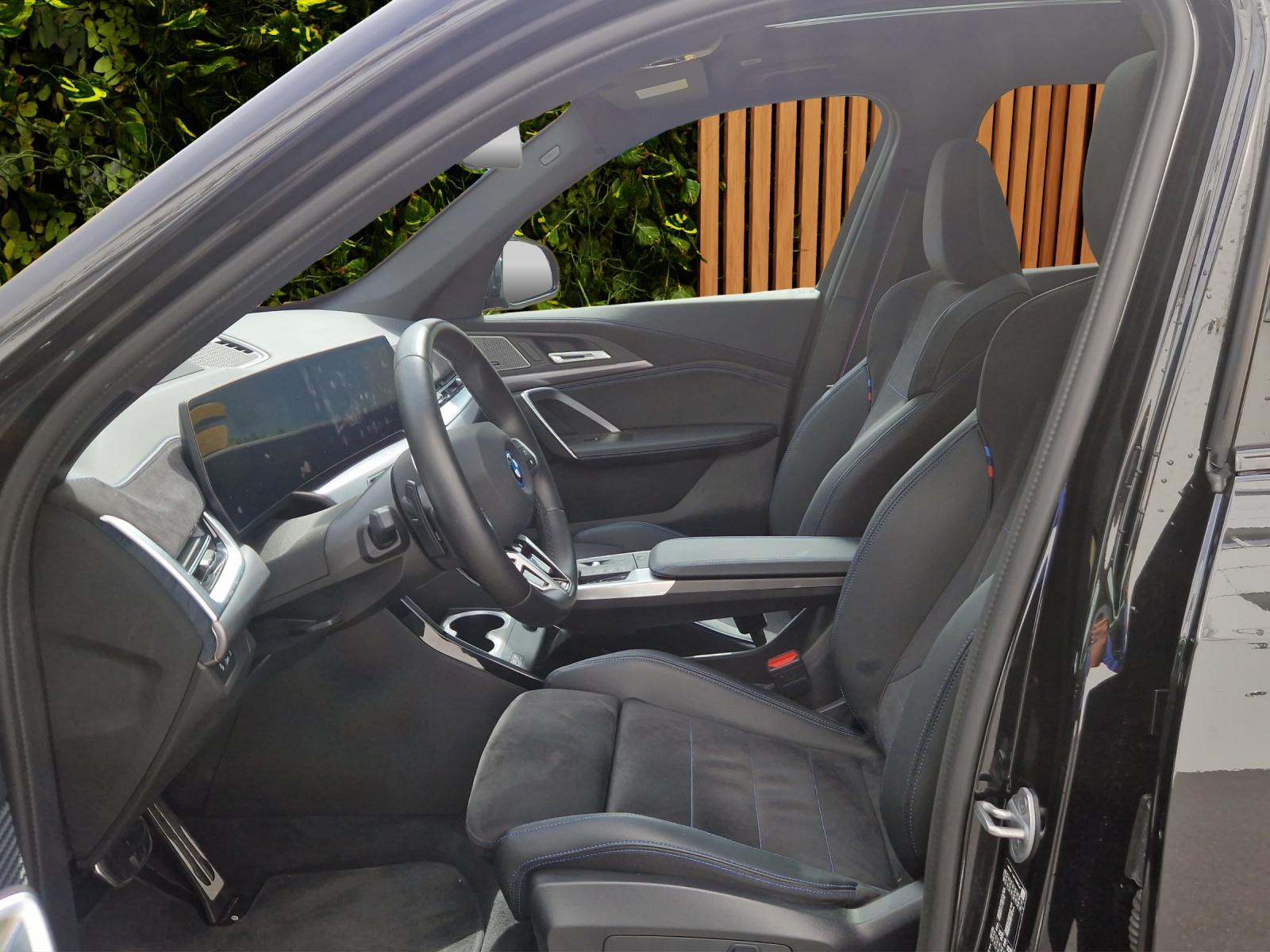 BMW X1 xDrive 30e M Sport Pro (CH)-image-9