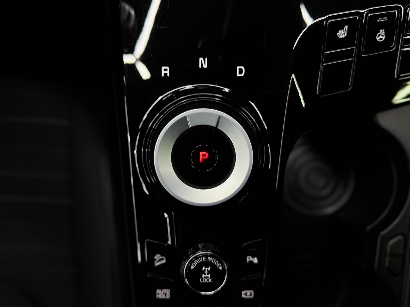 KIA Sportage 1.6CRDi Mild Hybrid Black Edition 4WD DCT-image-17