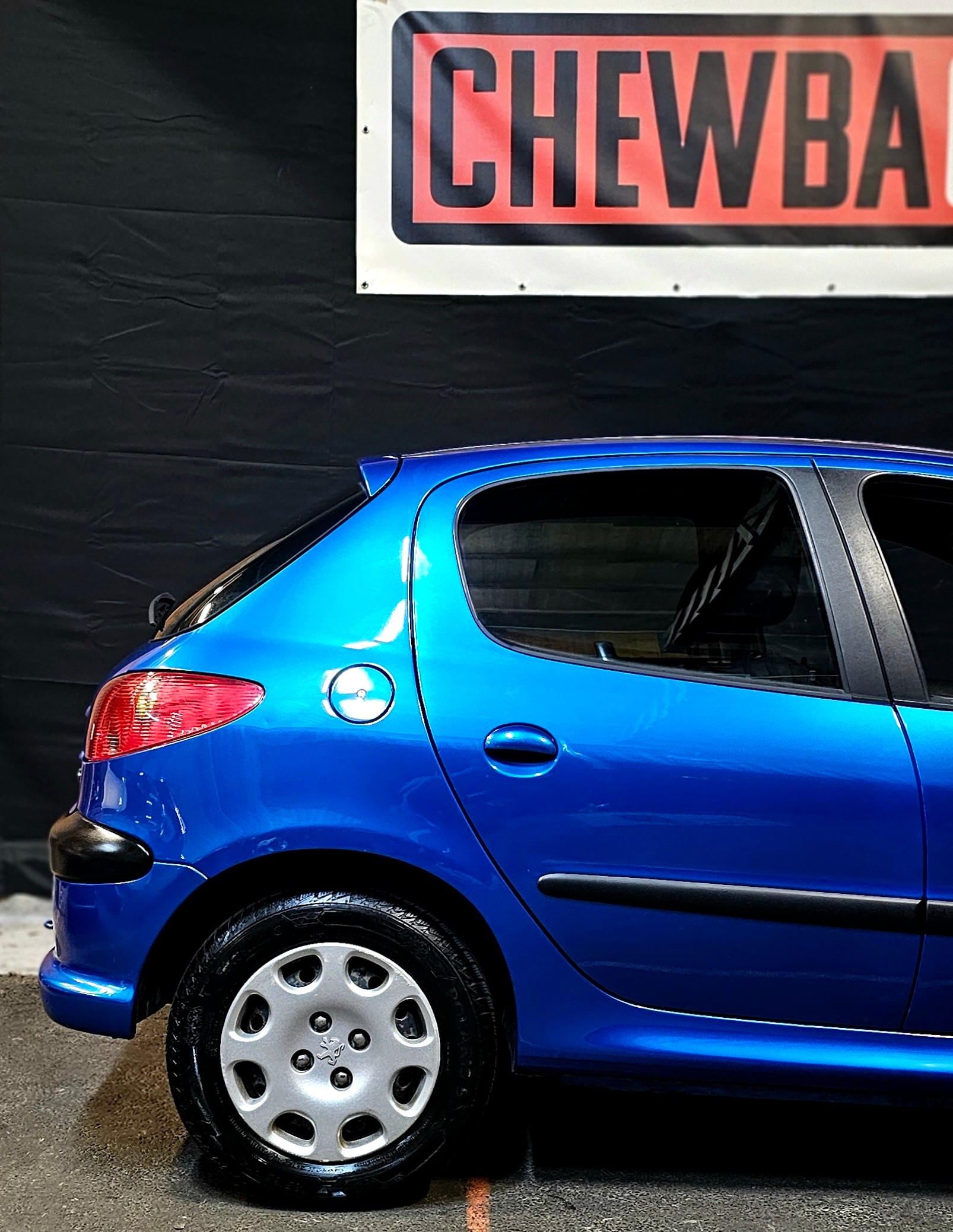 PEUGEOT 206 1.4 16V XT-image-8