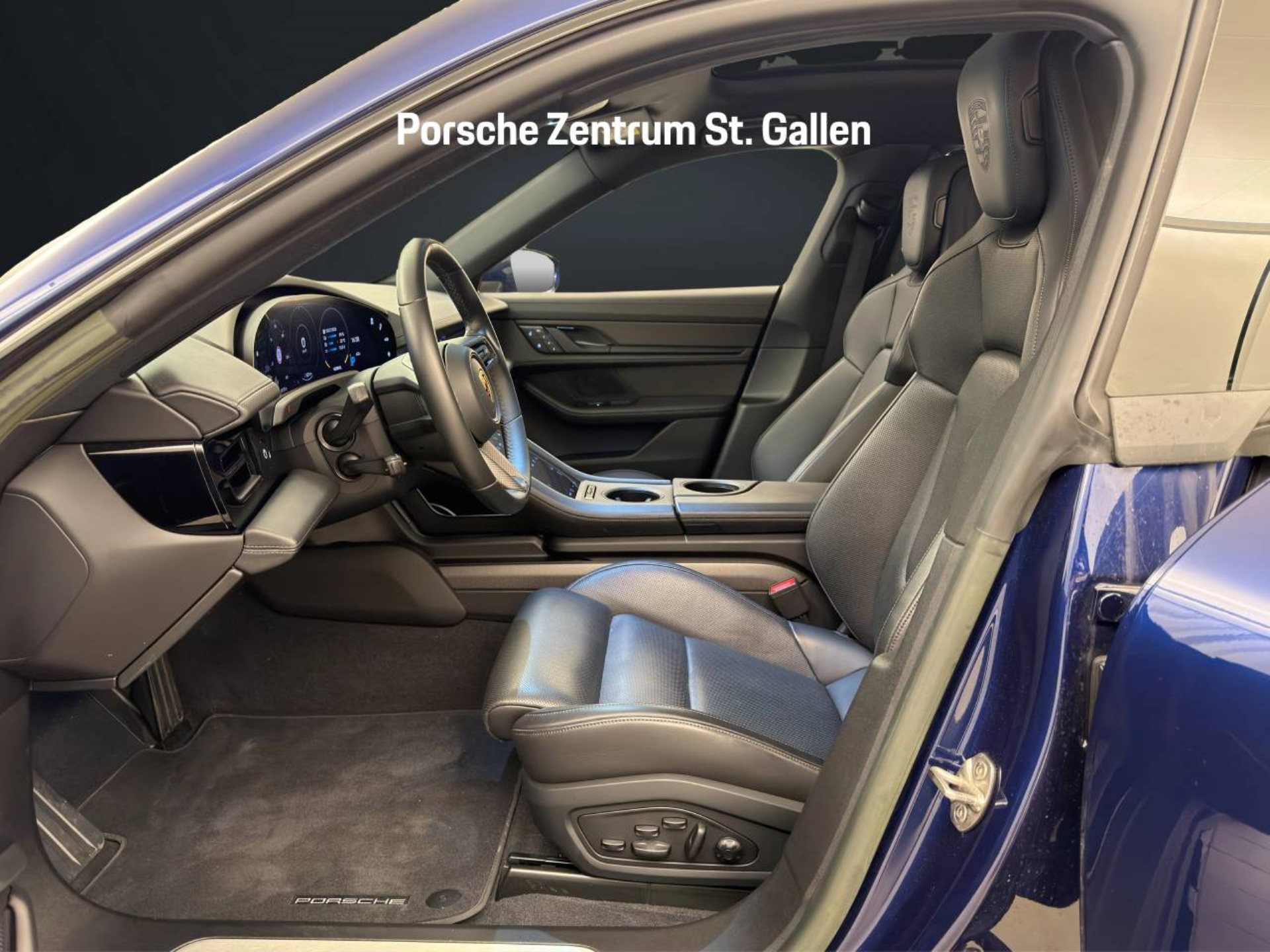 PORSCHE Taycan 4S Cross Turismo-image-4