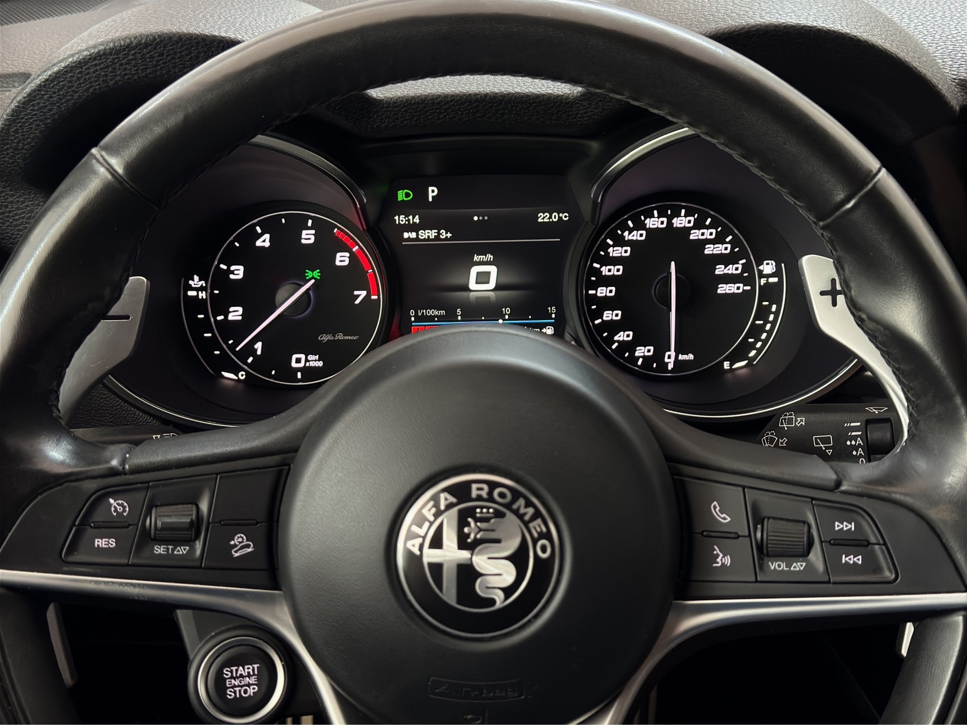 ALFA ROMEO Stelvio 2.0 First Edition Q4 Automatic "1.Hand-frisch ab MFK"-image-13