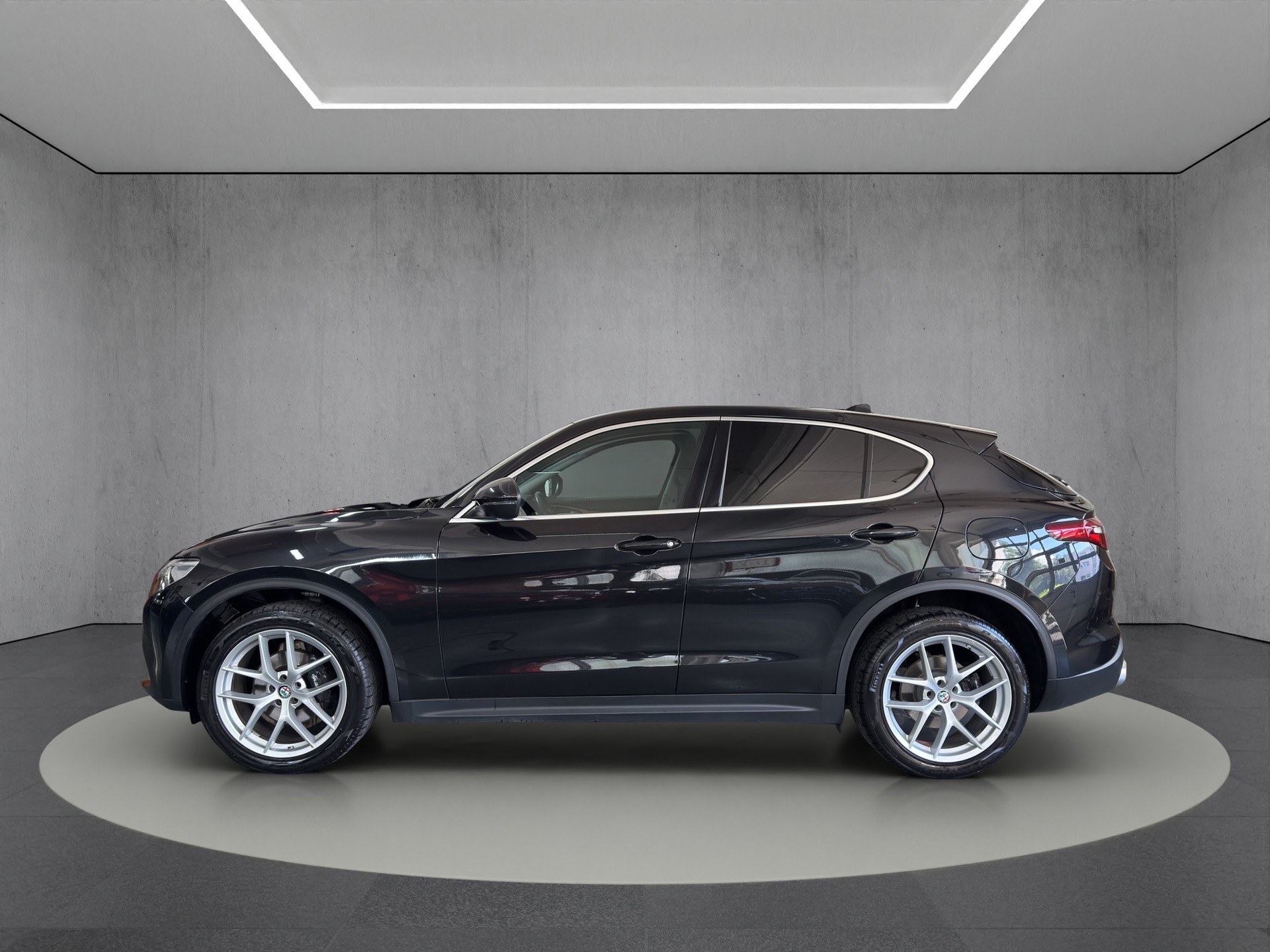 ALFA ROMEO Stelvio 2.0 First Edition Q4 Automatic "1.Hand-frisch ab MFK"-showroom-element-2