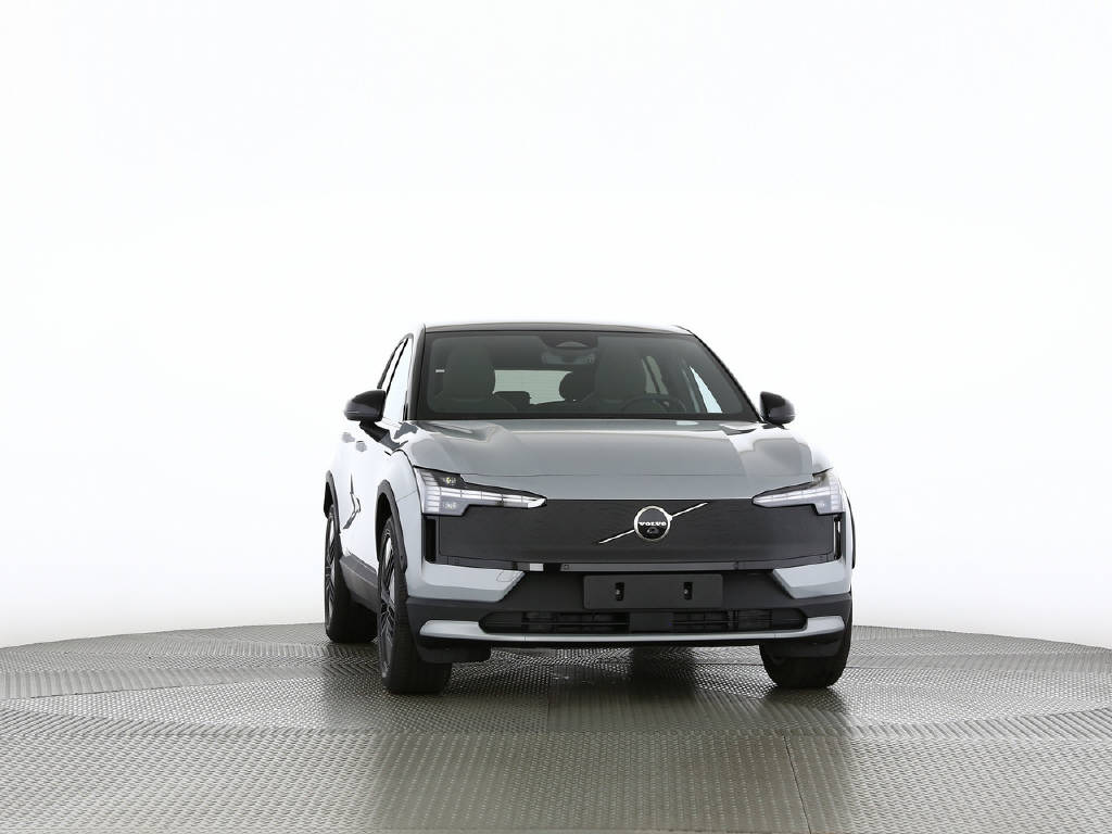 VOLVO EX 30 Cross Country P8 Ultra AWD-image-21