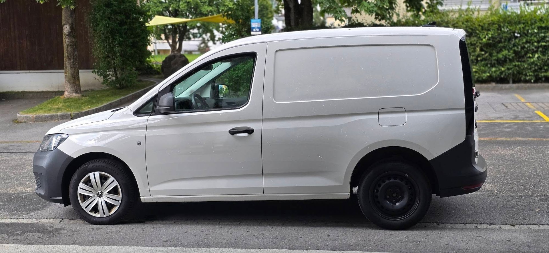 VW Caddy 2.0TDI Cargo 2.0TDI 4Motion-image-9