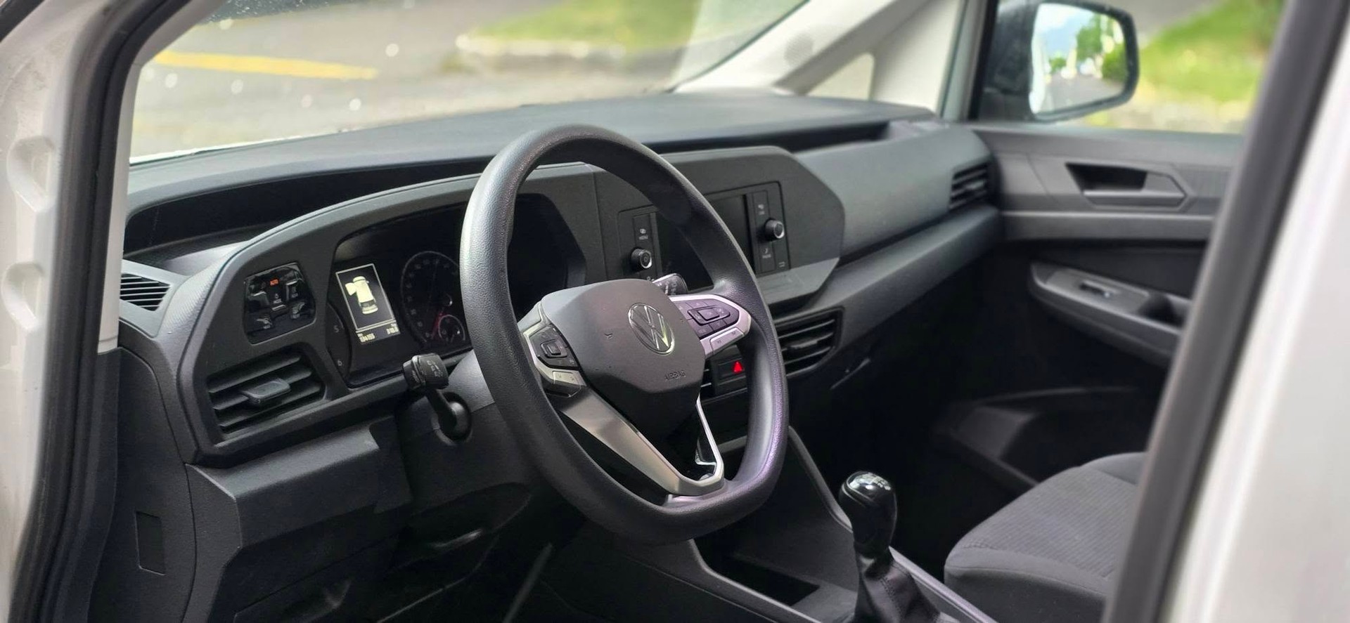 VW Caddy 2.0TDI Cargo 2.0TDI 4Motion-image-13