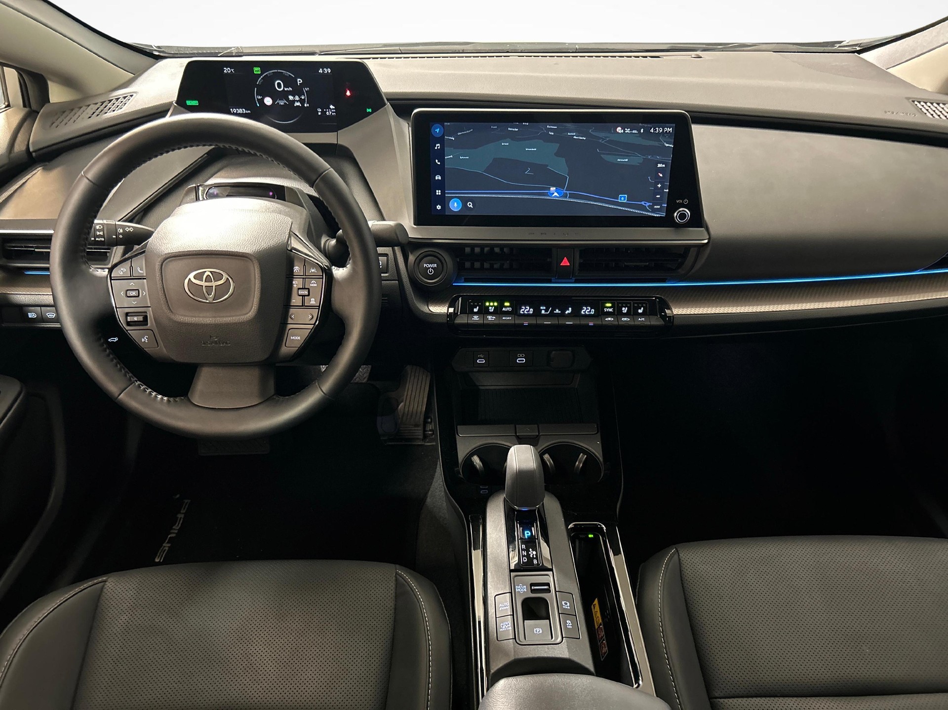 TOYOTA Prius 2.0 Plug-In-Hybrid Premium-image-6
