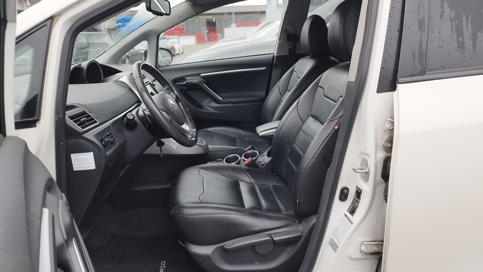 TOYOTA Verso 1.8 Luna Swiss Multidrive S-image-7