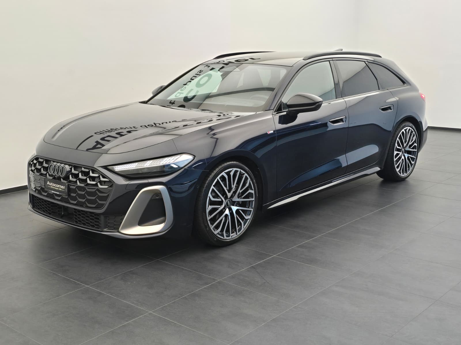 AUDI A5 Avant TFSI quattro 150 kW S tronic-image-2