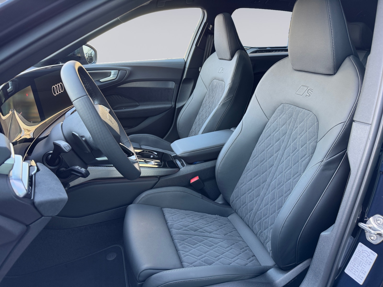 AUDI A5 Avant TFSI quattro 150 kW S tronic-image-6
