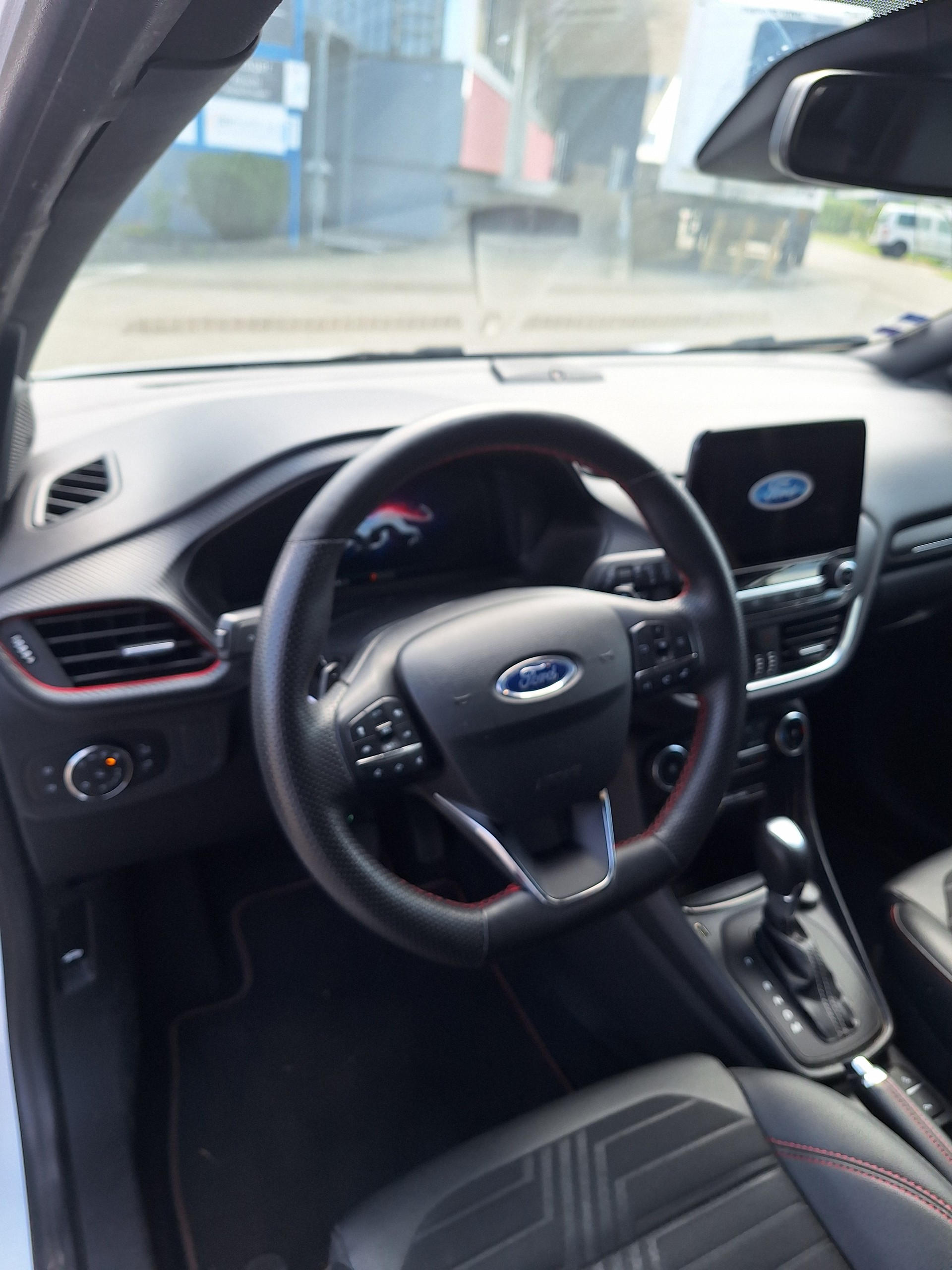 FORD Puma 1.0 MHEV ST-Line X Automat-image-5
