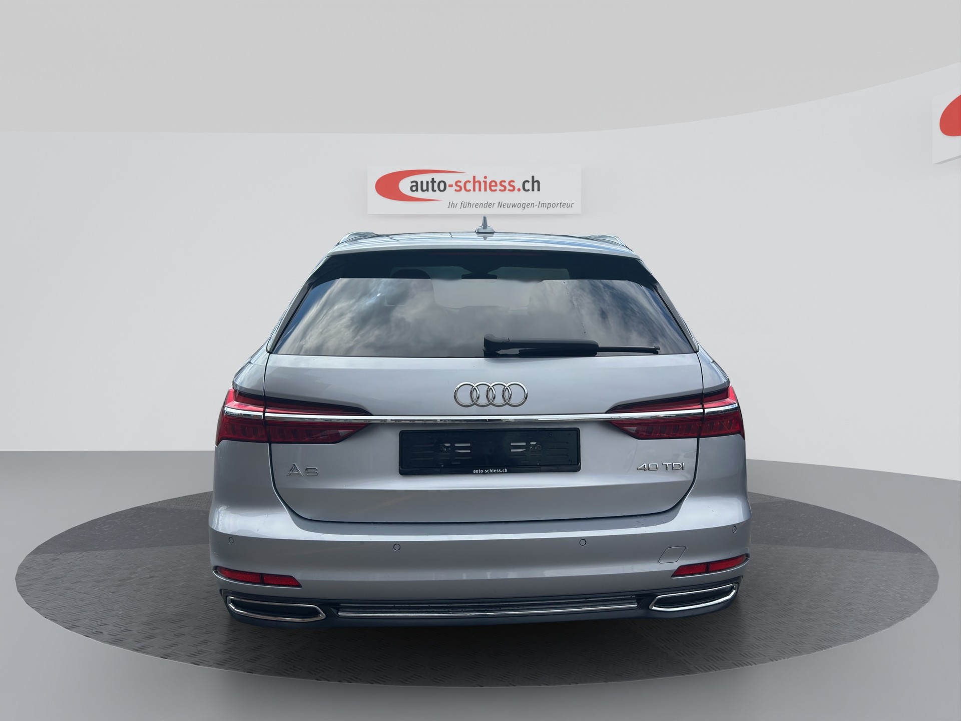 AUDI A6 Avant 40 TDI Design S-tronic-image-3