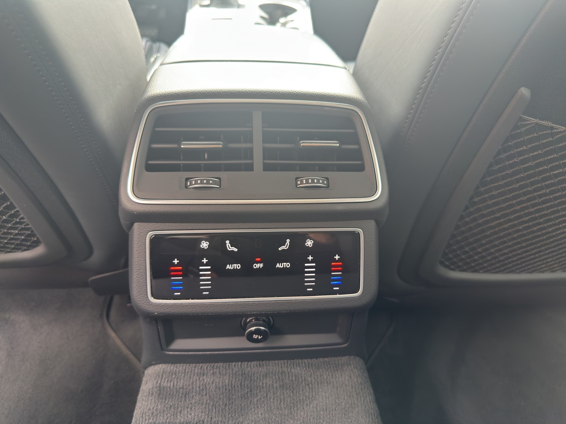 AUDI A6 Avant 40 TDI Design S-tronic-image-9