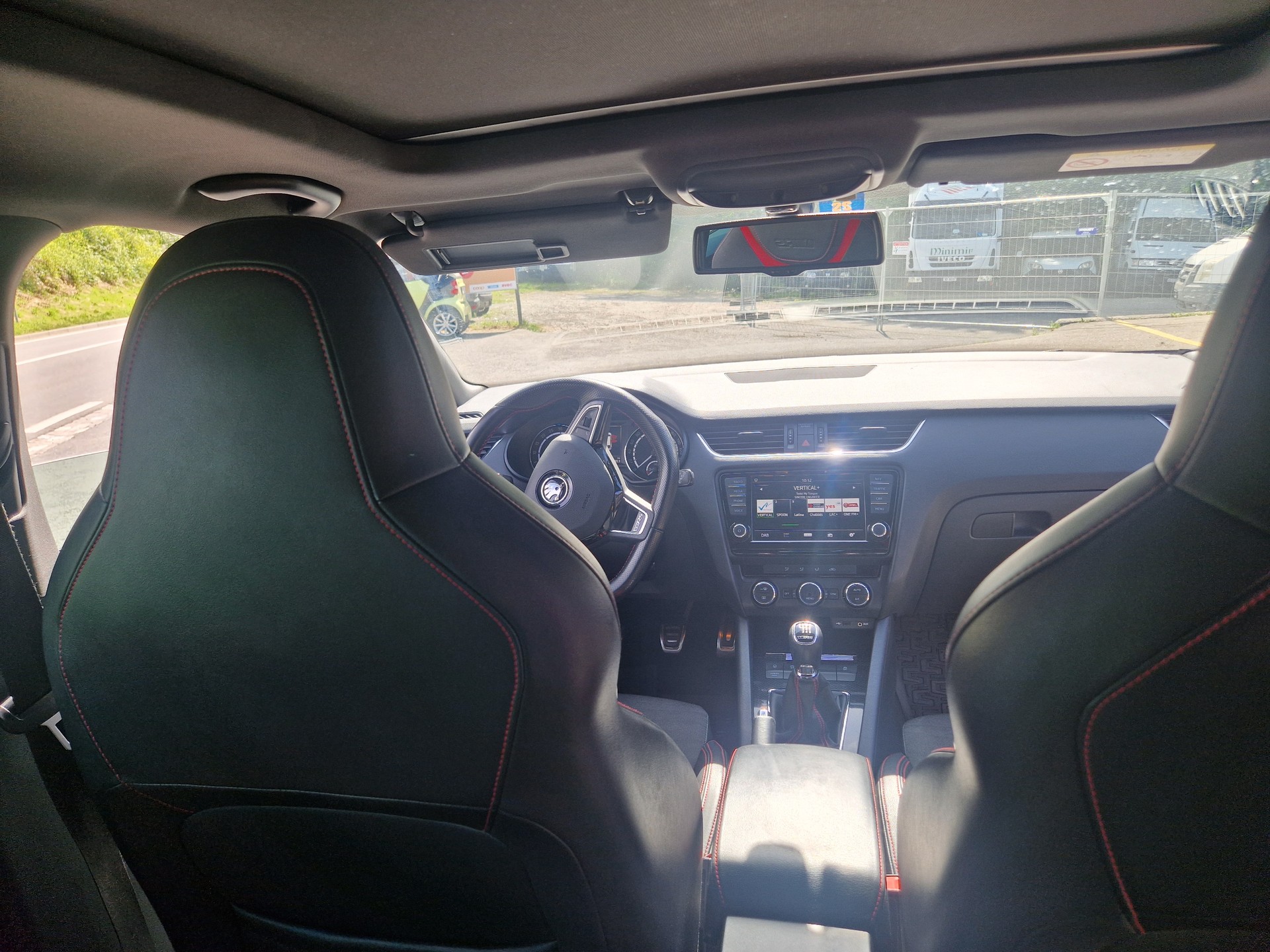SKODA 2.0 TDI 184 RS-image-2