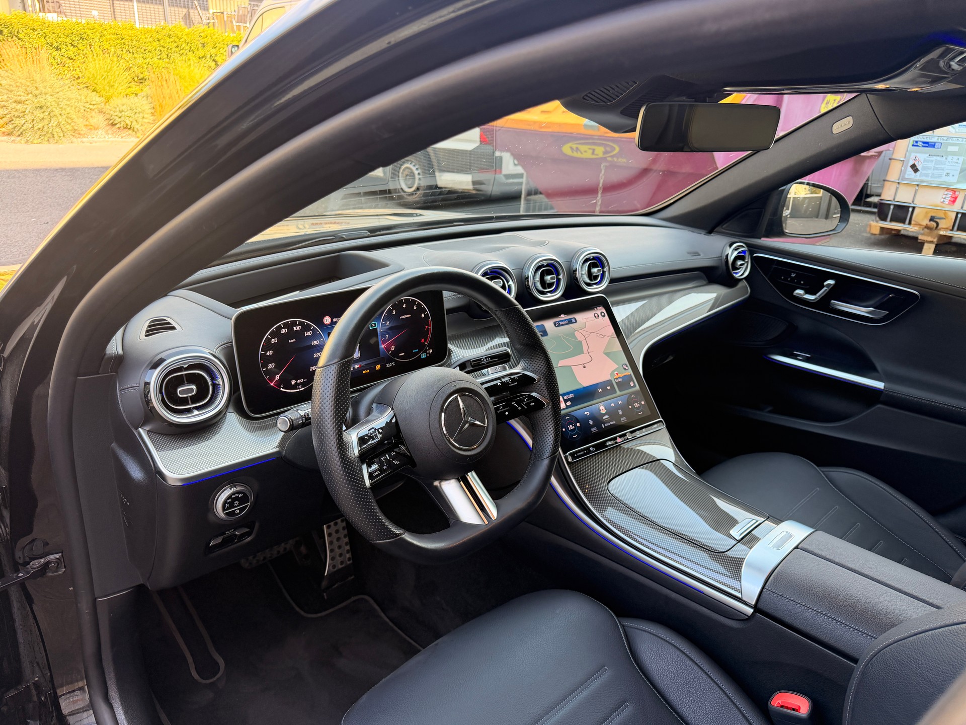 MERCEDES-BENZ C 200 T 4Matic AMG Line-image-8