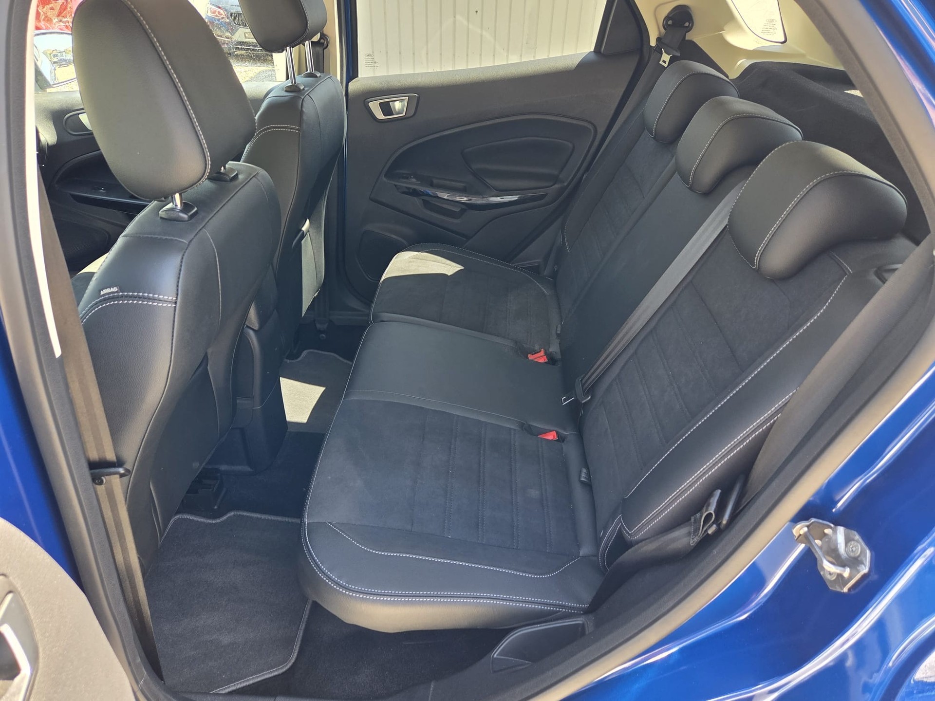 FORD EcoSport 1.0 SCTi ST-Line Automat-image-7