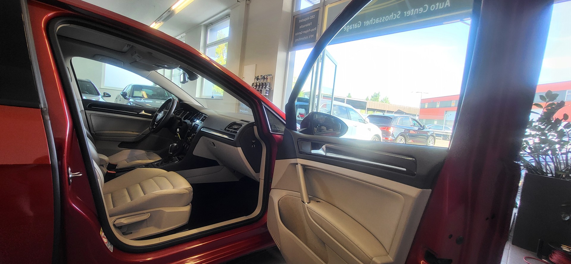 VW Golf 1.4 TSI Highline DSG-image-12