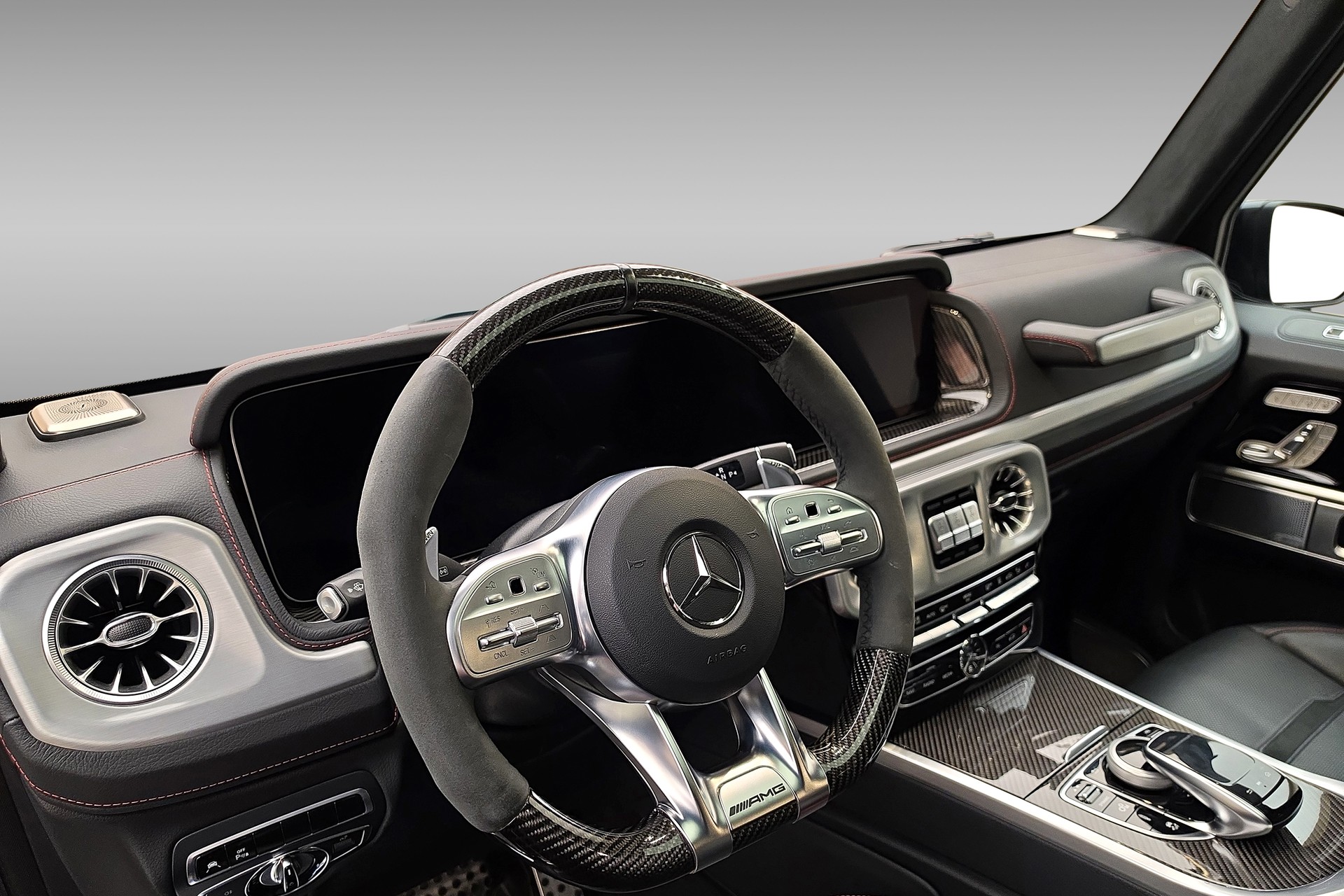 MERCEDES-BENZ G 63 AMG-image-9