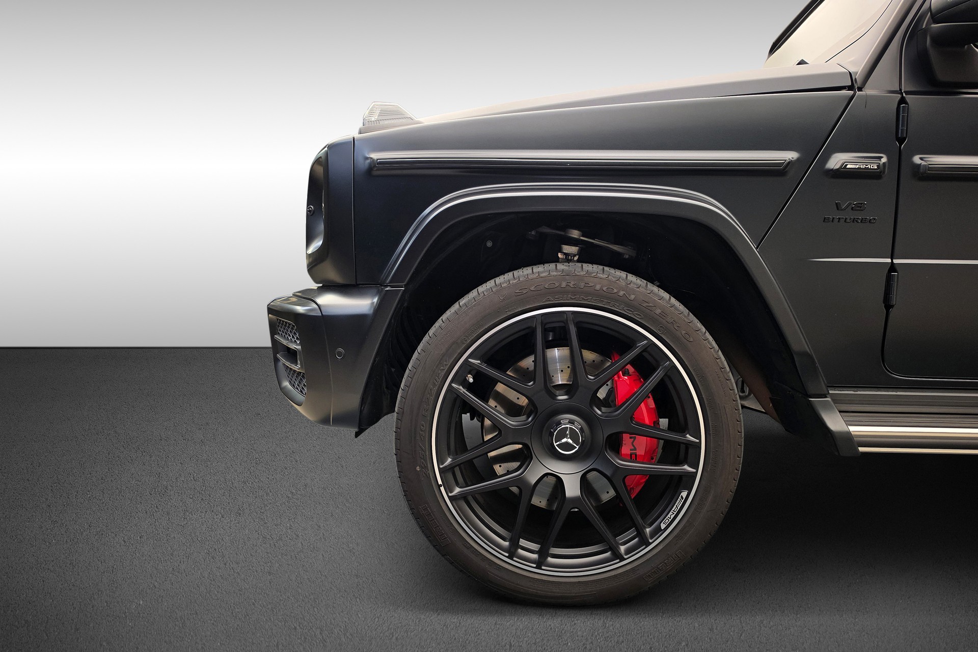 MERCEDES-BENZ G 63 AMG-image-7