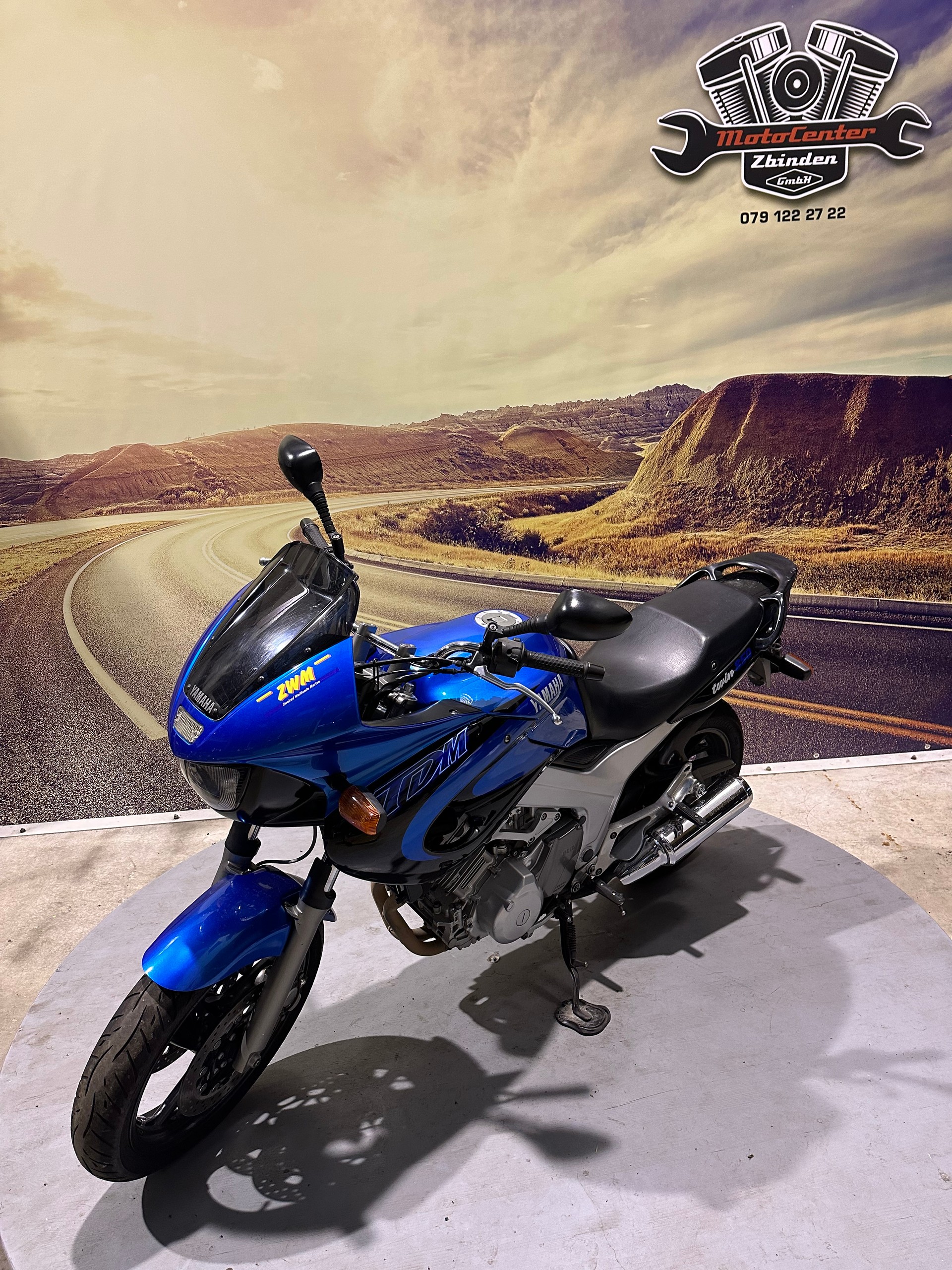 YAMAHA TDM 850-showroom-element-3