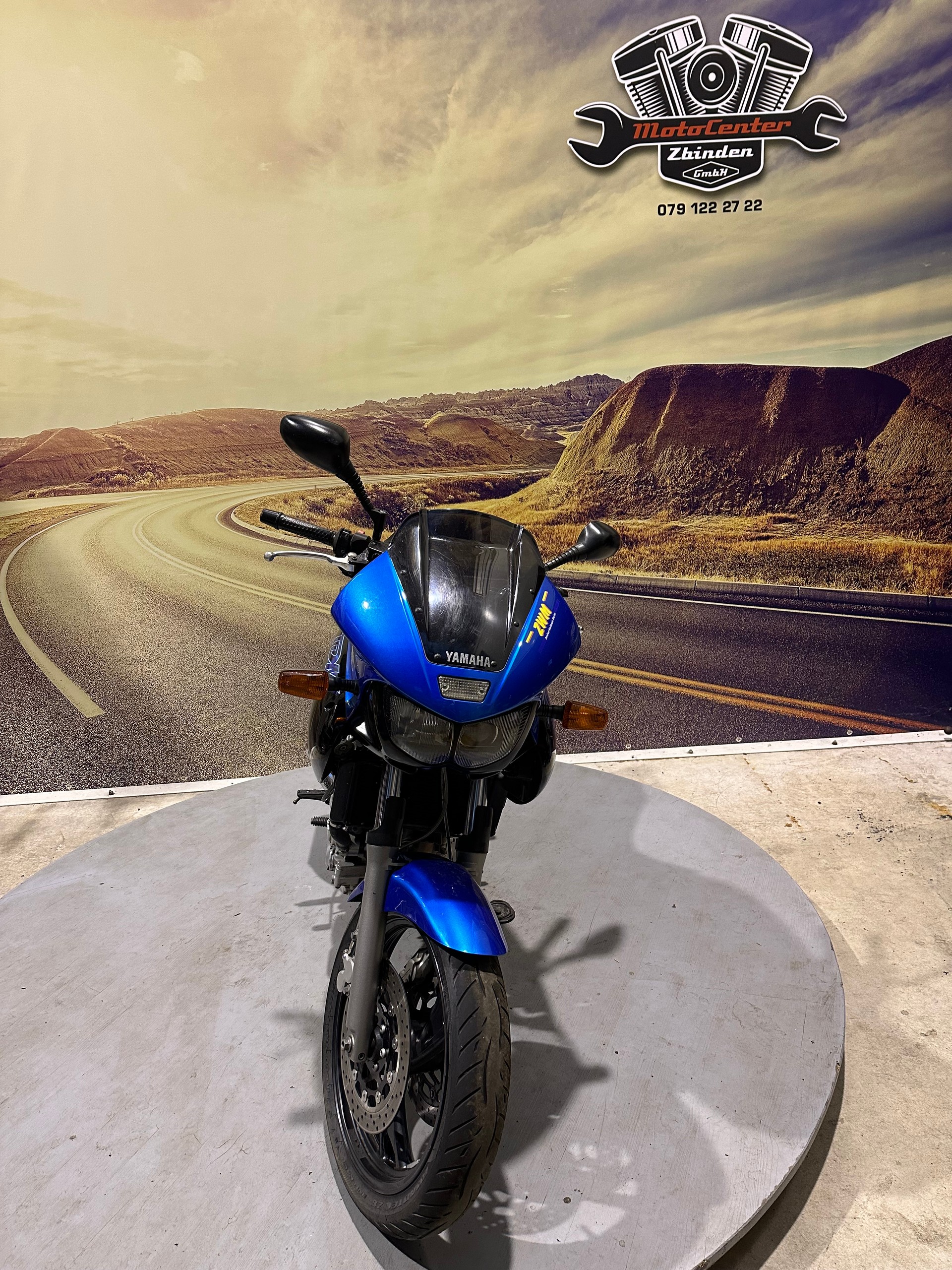 YAMAHA TDM 850-showroom-element-2