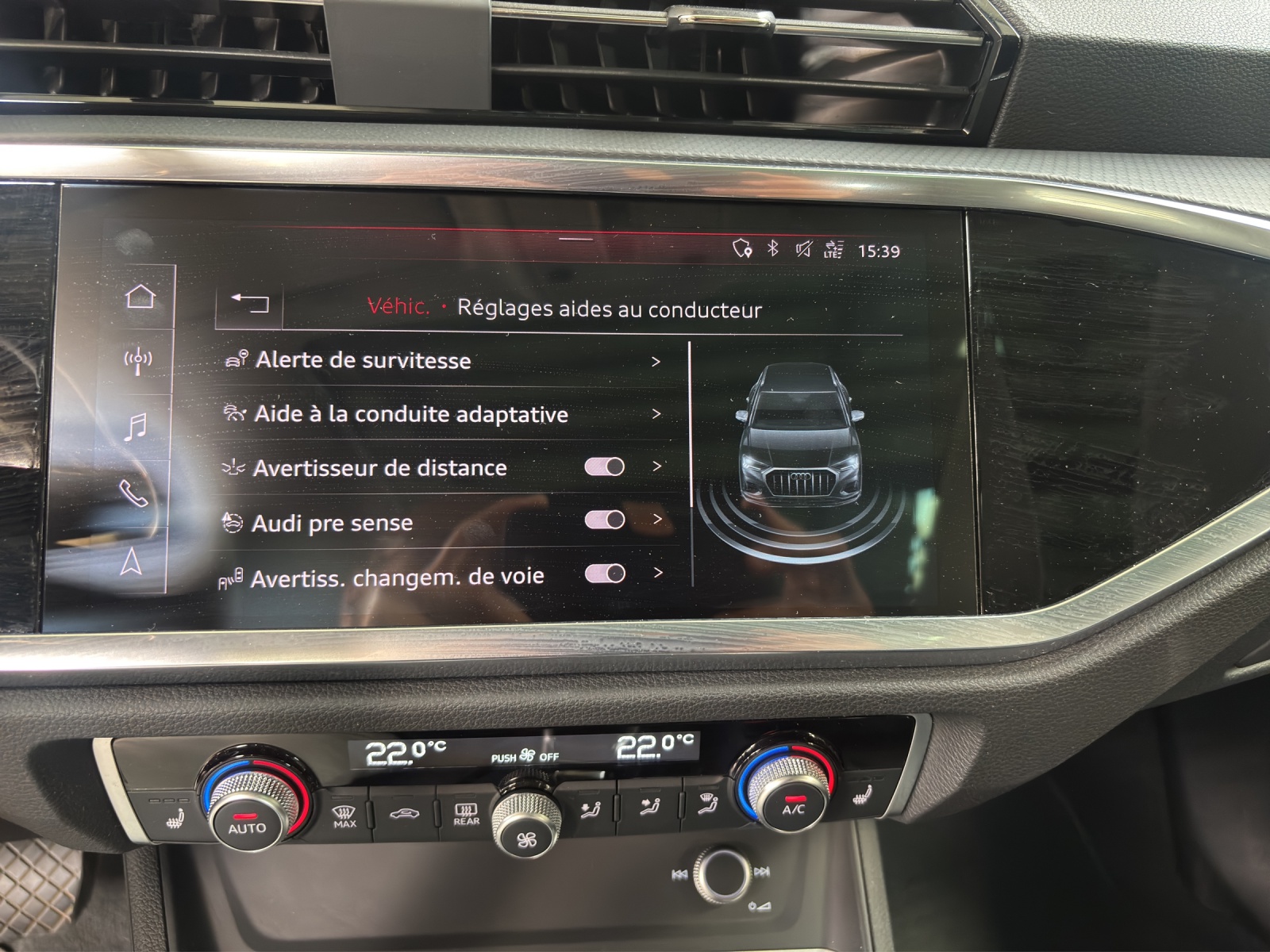 AUDI Q3 35 TFSI S line Attraction S-tronic-image-14