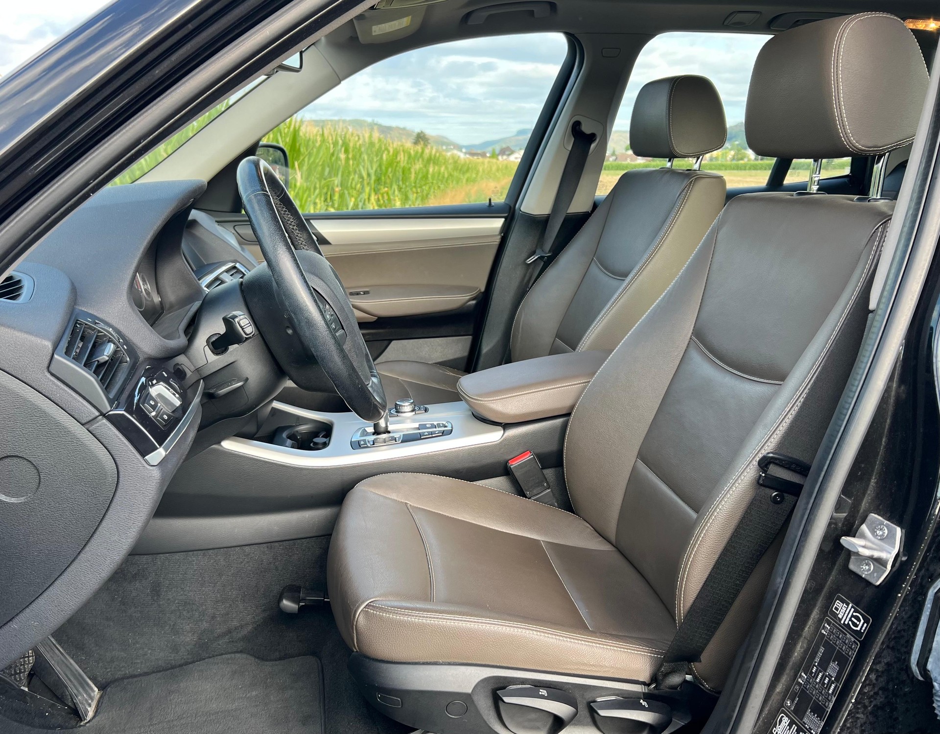 BMW X3 xDrive 20d Steptronic-image-10