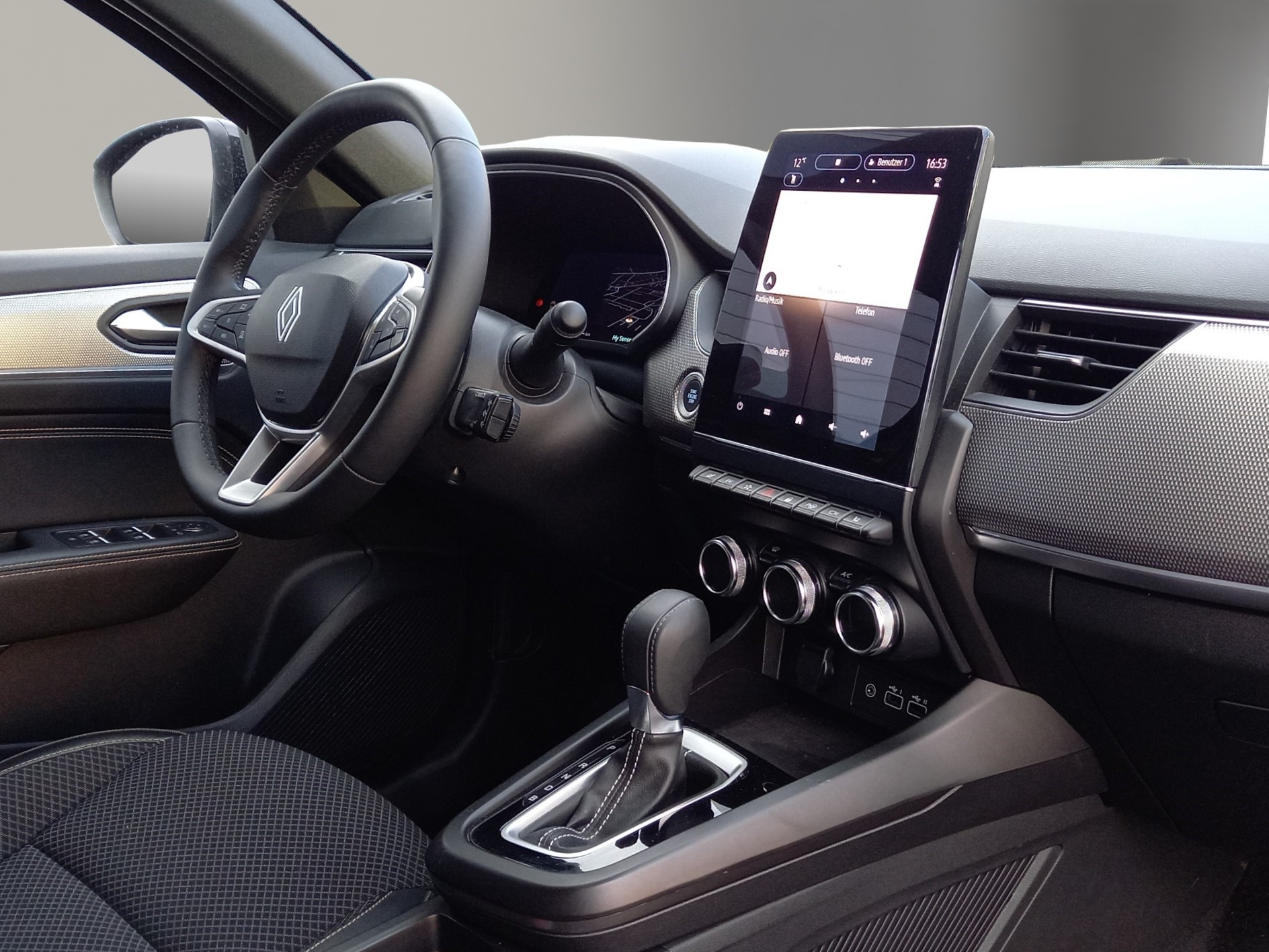 RENAULT Arkana 1.6 E-Tech techno-image-11