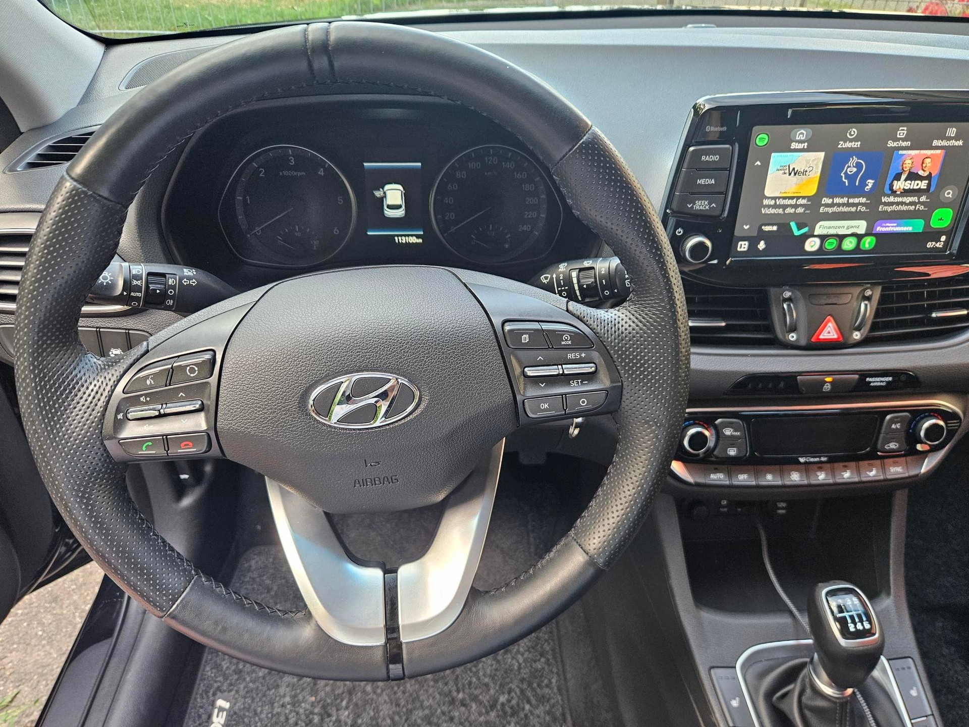 HYUNDAI 1.6 CRDi Launch Plus-image-3