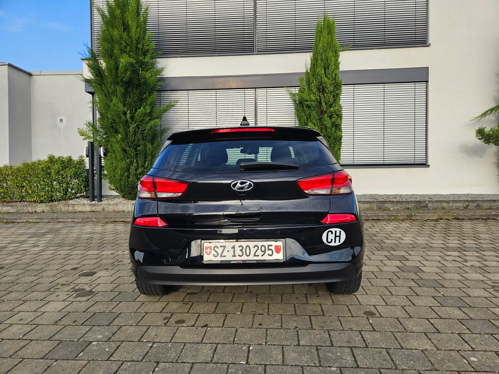 HYUNDAI 1.6 CRDi Launch Plus-image-2