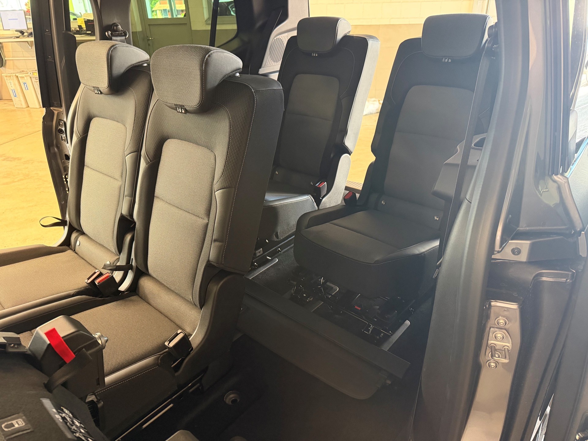 RENAULT Grand Kangoo 1.3 TCe 130 PF Techno EDC-image-11