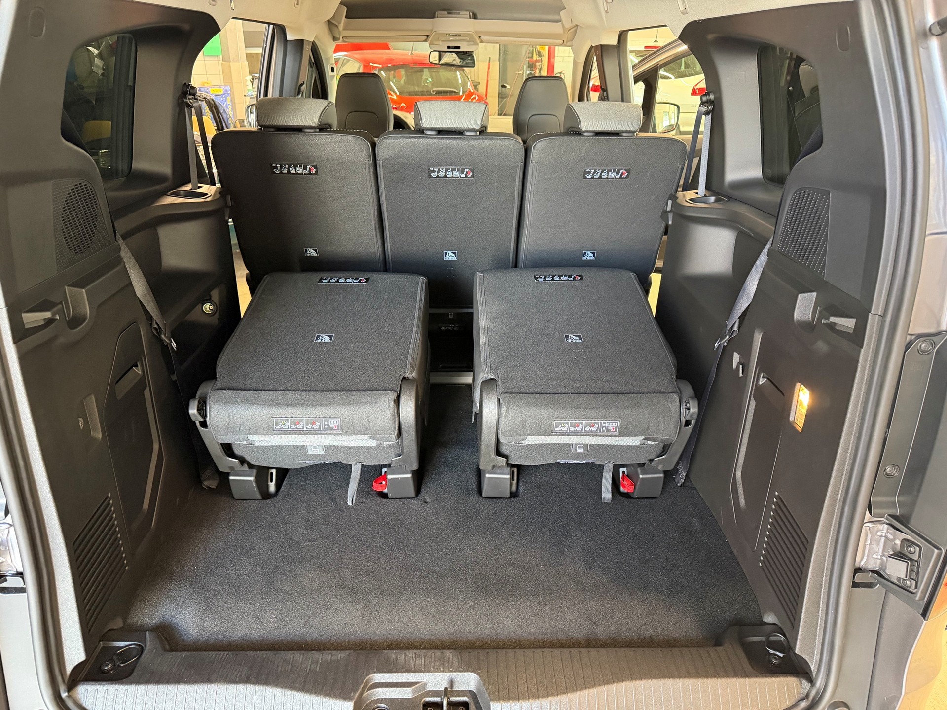 RENAULT Grand Kangoo 1.3 TCe 130 PF Techno EDC-image-13