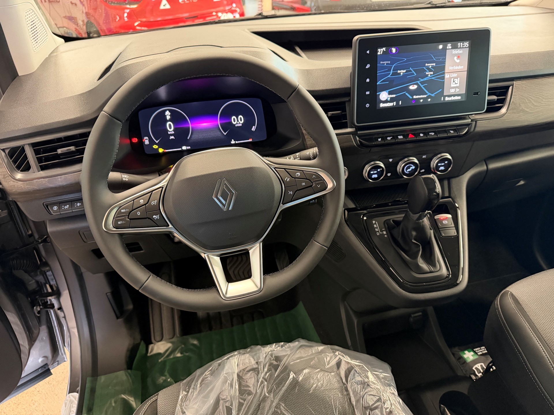 RENAULT Grand Kangoo 1.3 TCe 130 PF Techno EDC-image-7