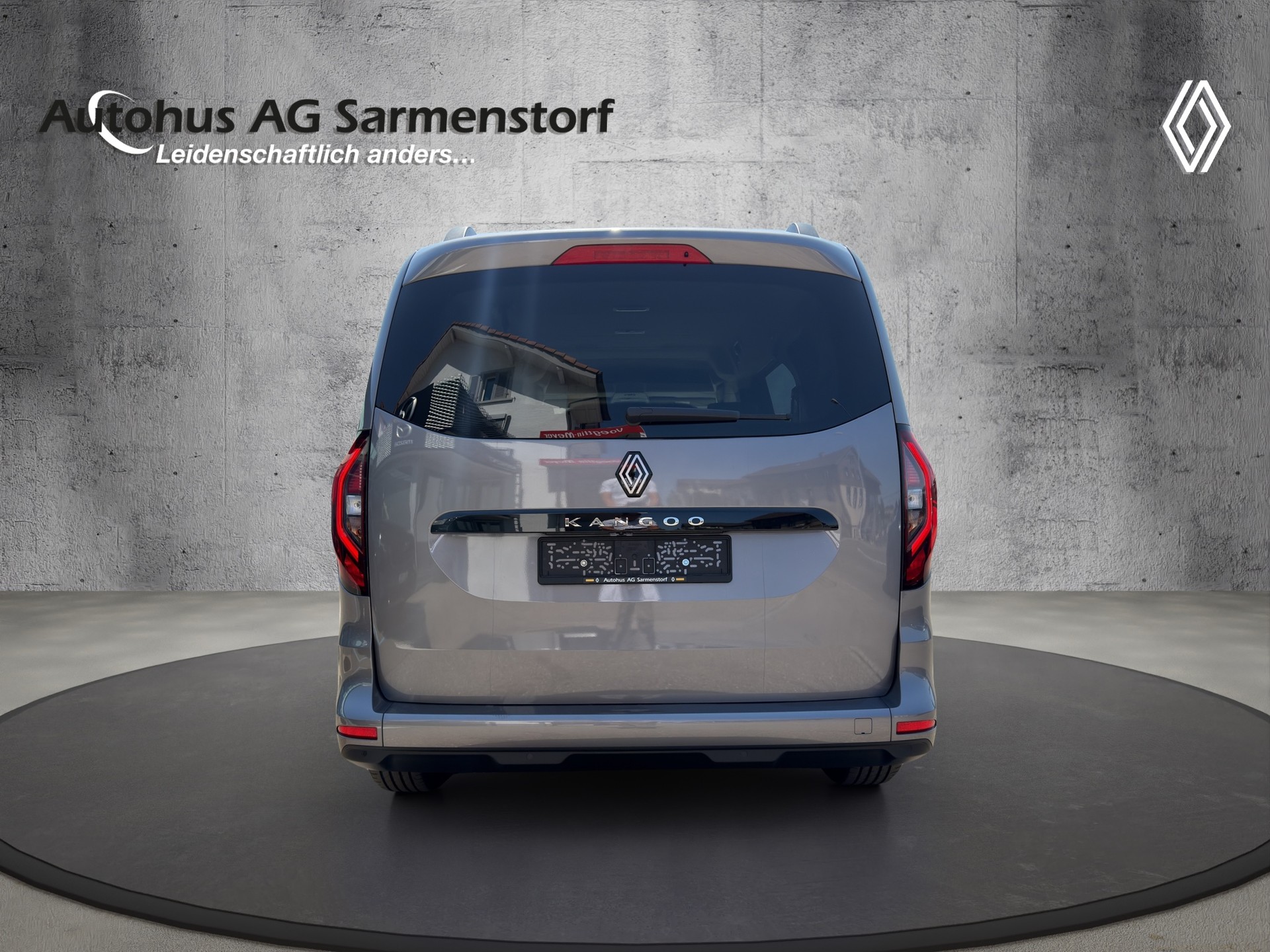 RENAULT Grand Kangoo 1.3 TCe 130 PF Techno EDC-image-4