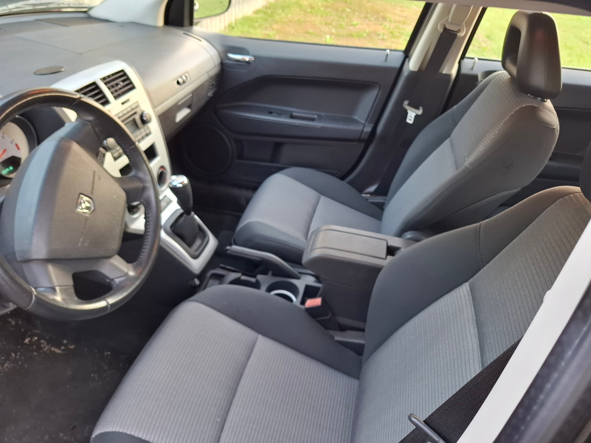 DODGE Caliber 1.8 SE-image-7