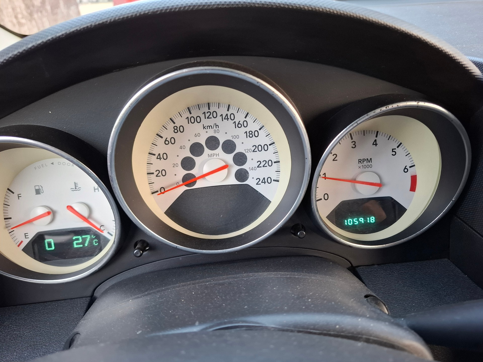 DODGE Caliber 1.8 SE-image-9