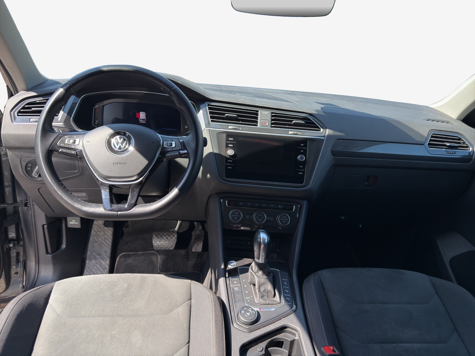 VW Tiguan 2.0TSI Highline 4Motion DSG-image-8